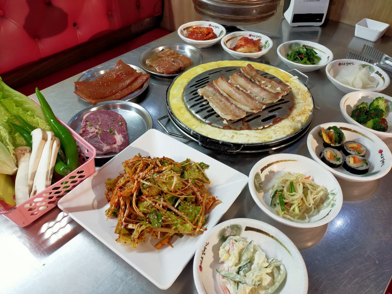 Gamsa_aree, Hana Korean BBQ, Yoon's Kitchen, Nene Korean BBQ Buffet, Kim's bbq, Saemaeul Thailand, Drum BBQ, Factory Buffet, GoGi SeKi, Seoul BBQ, Nammaejipthailand, The Tongkeungui, Seoul Garden, Kwang Han Roo, Jeju BBQ 제주 บุฟเฟ่ต์ปิ้งย่างเกาหลี, Palsaik Thailand, Kokinaemsae