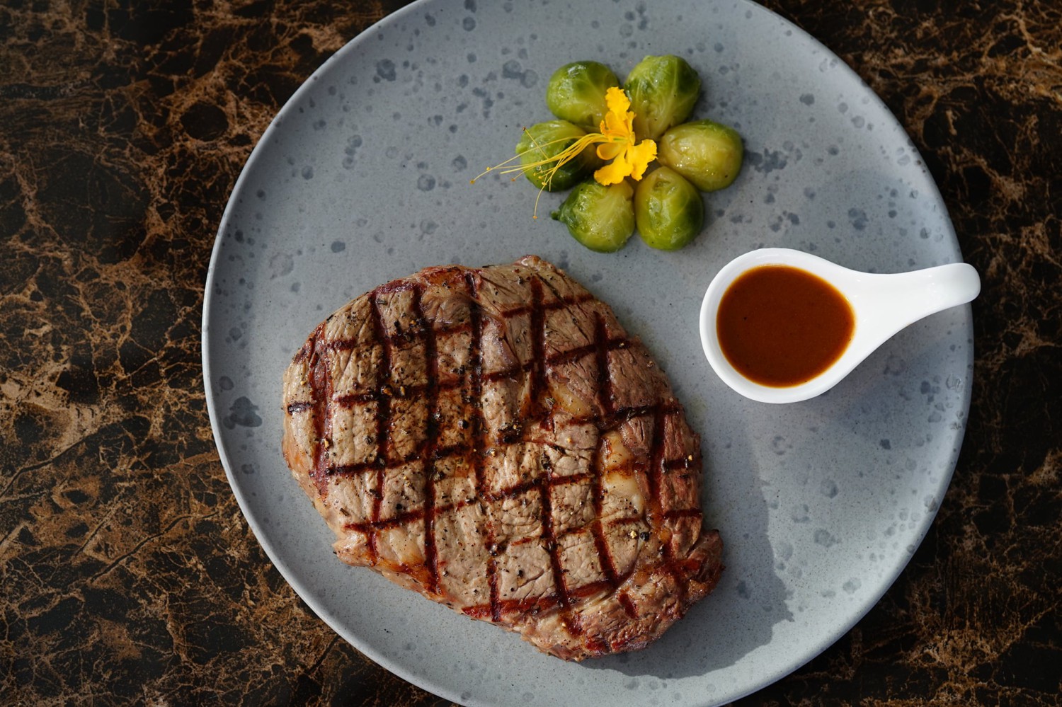 Midwinter, Dandelion Bake Studio, Cafe Reverie, Portobello & Désiré, Level 50 by SEE FAH, Siam Yacht Club, Blue Sky, at Centara Grand, Mezzaluna Restaurant