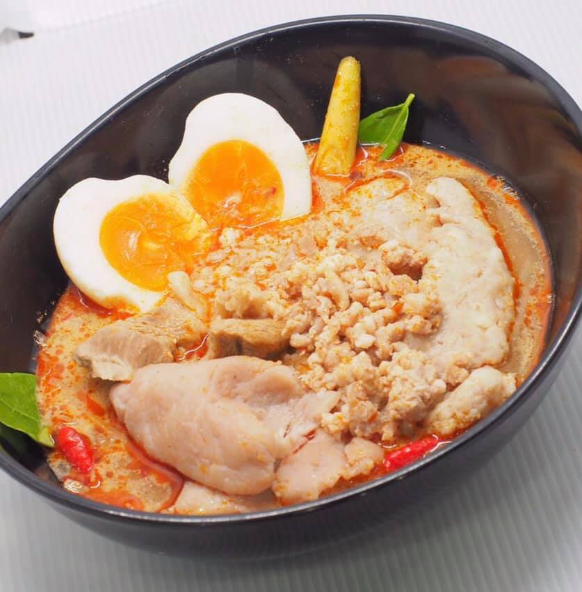 ก๋วยเตี๋ยวต้มยำเจ้ดำ200ปี, ก๋วยเตี๋ยวต้มยำนายฮัน, ปากแดงก๋วยเตี๋ยวต้มยำ, บ้านก๋วยเตี๋ยวต้มยำหมูเด้ง ลาดพร้าว101, ก๋วยเตี๋ยวต้มยำไข่ลาวา, ก๋วยเตี๋ยวต้มยำกากหมู สูตรโบราณ ท่าน้ำนนท์, เด็กเส้น, พี่อ้อ ก๋วยเตี๋ยวต้มยำกุ้ง
