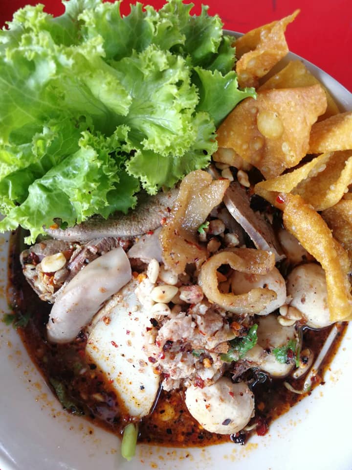 ก๋วยเตี๋ยวต้มยำเจ้ดำ200ปี, ก๋วยเตี๋ยวต้มยำนายฮัน, ปากแดงก๋วยเตี๋ยวต้มยำ, บ้านก๋วยเตี๋ยวต้มยำหมูเด้ง ลาดพร้าว101, ก๋วยเตี๋ยวต้มยำไข่ลาวา, ก๋วยเตี๋ยวต้มยำกากหมู สูตรโบราณ ท่าน้ำนนท์, เด็กเส้น, พี่อ้อ ก๋วยเตี๋ยวต้มยำกุ้ง