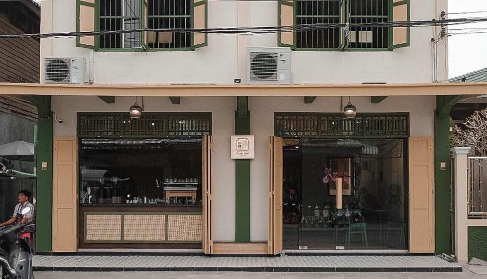 Autumn haus, YOJU Cafe, Lemon Me Farm, STARTCafé, Lot no.8 cafe, 23 cafe and bistro, STAY WITH TREE cafe, April Flavors cafe, Destiny cafe', บ้านปายนา, DUBUA CAFE, House of Chandra - เสน่ห์จันทน์ , 11 Elephant Dessert Cafe, Hangar Cafe', Merce Cafe & Restaurant, Ton Khao Terrace, O2 Kaffee & Bistro, Pomelo Cafe, Little tree, Chinu Coffee