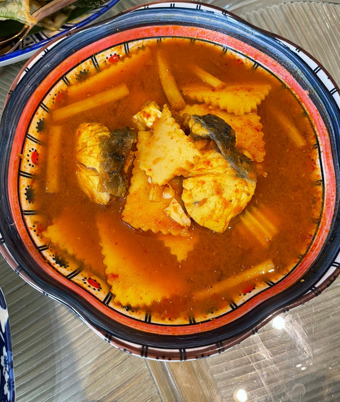 ครัวจำแลง แปลงกาย, ยุ้งข้าวหอม, ขมิ้น Camin Cuisine &amp; Cafe, สาขาอารีย์, ละมุนลิ้น โฮม คิทเช่น, ภูเก็จ, Bistro Palette, Aim.Bangkok, บ้านสะใภ้ใต้, ครัวข้าวหอม แกงปักษ์ใต้, บ้านไอซ์, Paknang.bkk, คุ้น•เคย Eatery, Cafe &amp; Bar, ครัวรสนคร, ครัวคุณอิ้น, สาขาเลียบทางด่วนรามอินทรา, ครัวปากพนัง (อาหารปักษ์ใต้), ปรายระย้า, เรือนแม่หลุย, มัลลิกา ชุมพร อาหารปักษ์ใต้