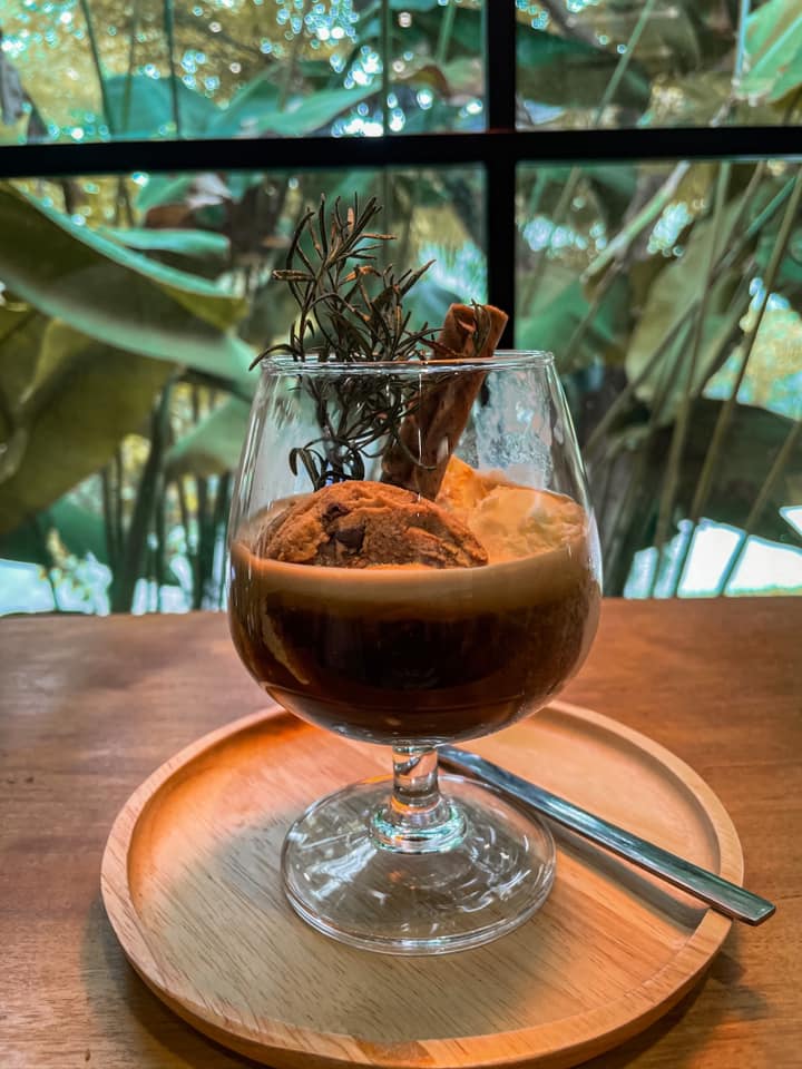 Ka-Num Home Cafe, mira cafe, สุขพอ-Sukpor, ลิ้มรส Limrot, RE - REST CAFE, BAMP : Beach &amp; Cafe, สุดา คาเฟ่ Suda Cafe", RAY CAFE, Top Seacret Beach Cafe, 25 Monday cafe', Tree House Cafe', Memory House Cafe HuaHin, B’day Cafe, 3pm cafe’, One &amp; Only Café, Bay Camp Cafe