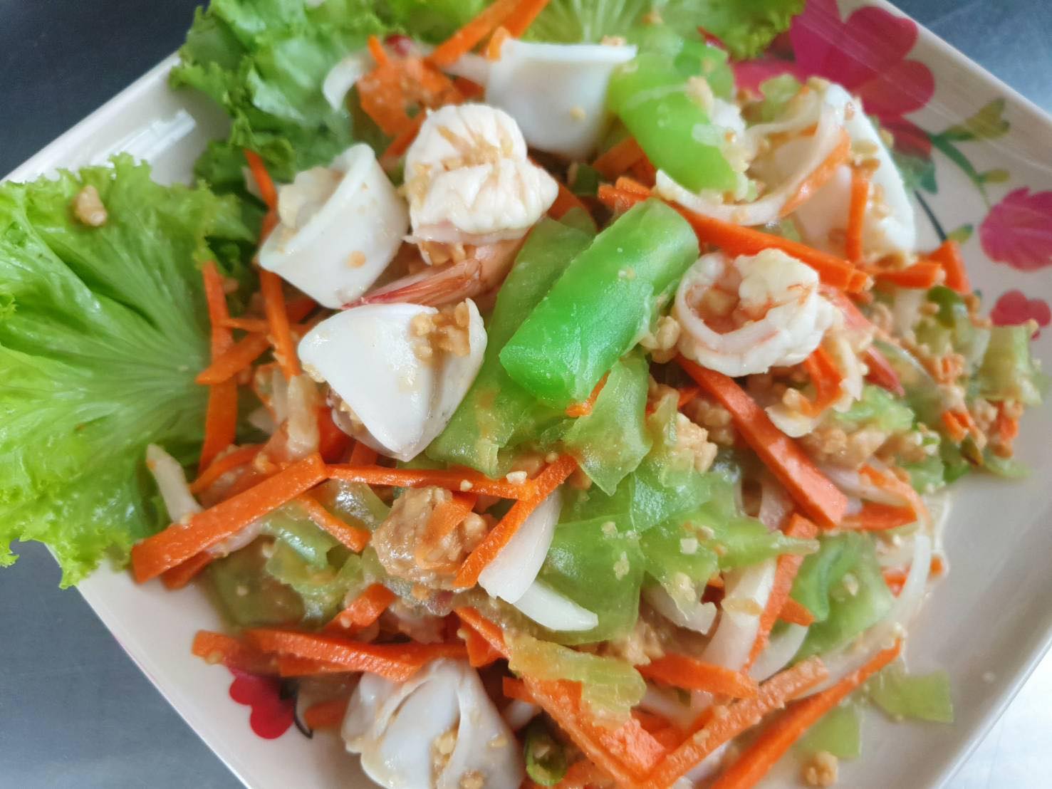 ร้านอ้นส้มตำปูม้า, ไผ่ขวาง, Zaab Station, เอมโอช by The Story, ครัวกางนา, คุ้มขวัญเจ้าเอย, ร้านบ้านเด, กุ่ยหมง, สวนอาหารเบญจรงค์ สุพรรณบุรี, ขัวะ, ลายน้ำ, มุมสบายครัวริมคลอง, ข้าวต้มโกเฑียร, นพรัตน์ ภัตตาคาร, กุ้งเป็น (เจ๊เน้ย), ขนาบน้ำสุพรรณบุรี and mellow, เรือนแพ (ครัวสุพรรณ) &amp; รีสอร์ท, ริมคลองเฮ้าส์, สุรชัยปลาเผา บึงไผ่แขก, Taiheiyo sushi suphanburi