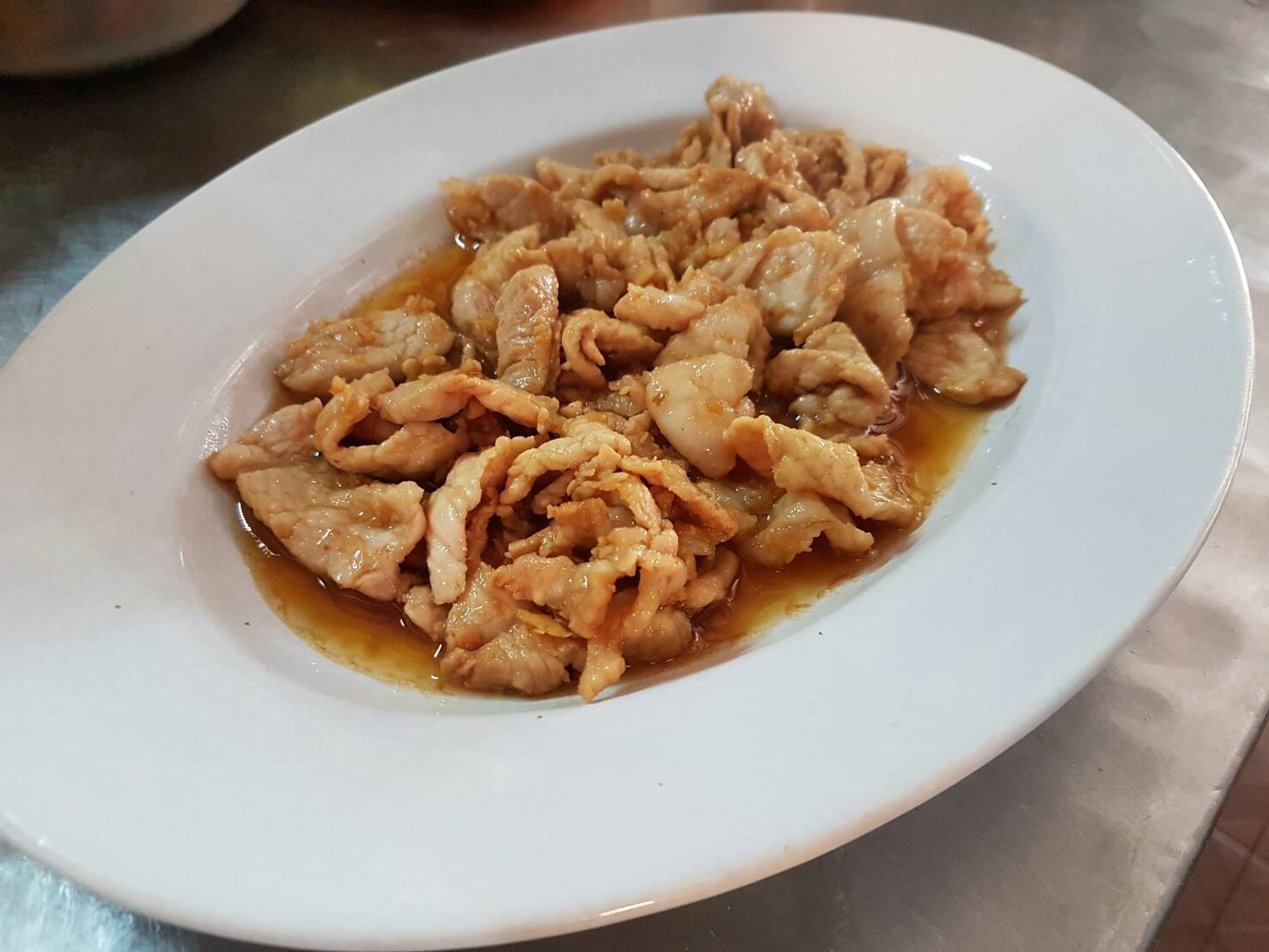 ร้านอ้นส้มตำปูม้า, ไผ่ขวาง, Zaab Station, เอมโอช by The Story, ครัวกางนา, คุ้มขวัญเจ้าเอย, ร้านบ้านเด, กุ่ยหมง, สวนอาหารเบญจรงค์ สุพรรณบุรี, ขัวะ, ลายน้ำ, มุมสบายครัวริมคลอง, ข้าวต้มโกเฑียร, นพรัตน์ ภัตตาคาร, กุ้งเป็น (เจ๊เน้ย), ขนาบน้ำสุพรรณบุรี and mellow, เรือนแพ (ครัวสุพรรณ) &amp; รีสอร์ท, ริมคลองเฮ้าส์, สุรชัยปลาเผา บึงไผ่แขก, Taiheiyo sushi suphanburi