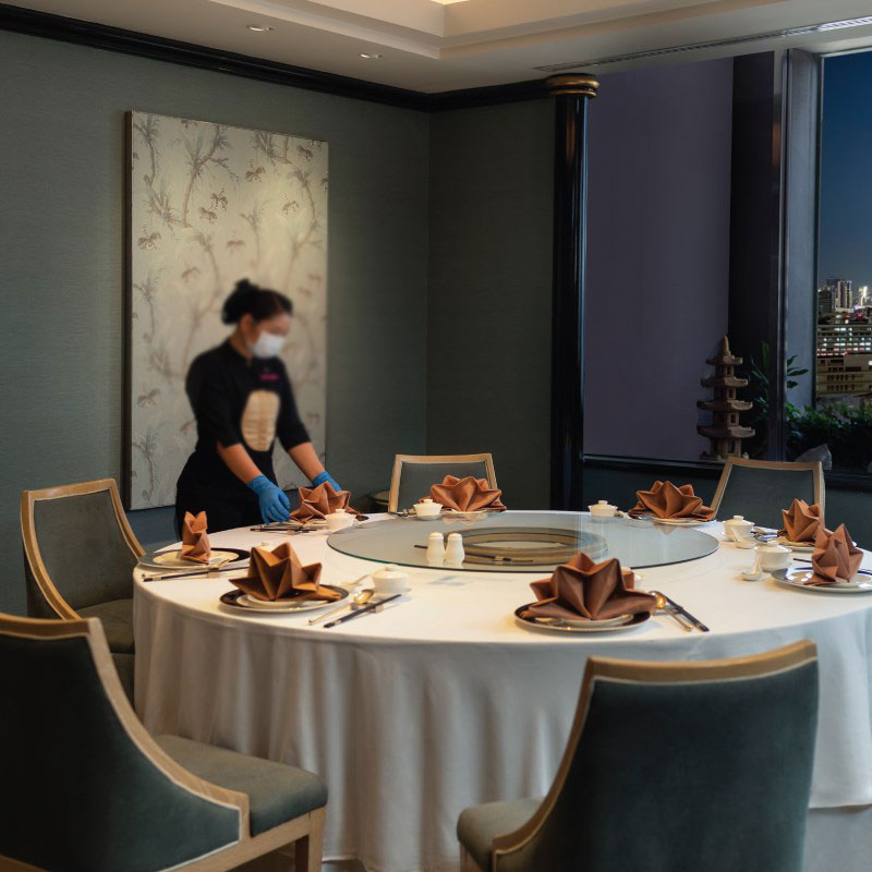 Bai Yun Chinese Restaurant, Banyan Tree Bangkok, เดอะมัลเบอร์รี ไชนีส คูซีน, The Berkeley Hotel Pratunam, ภัตตาคารจีนอีสต์โอเชี่ยน, SC Park Hotel, Fei Ya, ห้องอาหารจีน หลิว, Conrad Bangkok, LIN-FA Chinese Restaurant