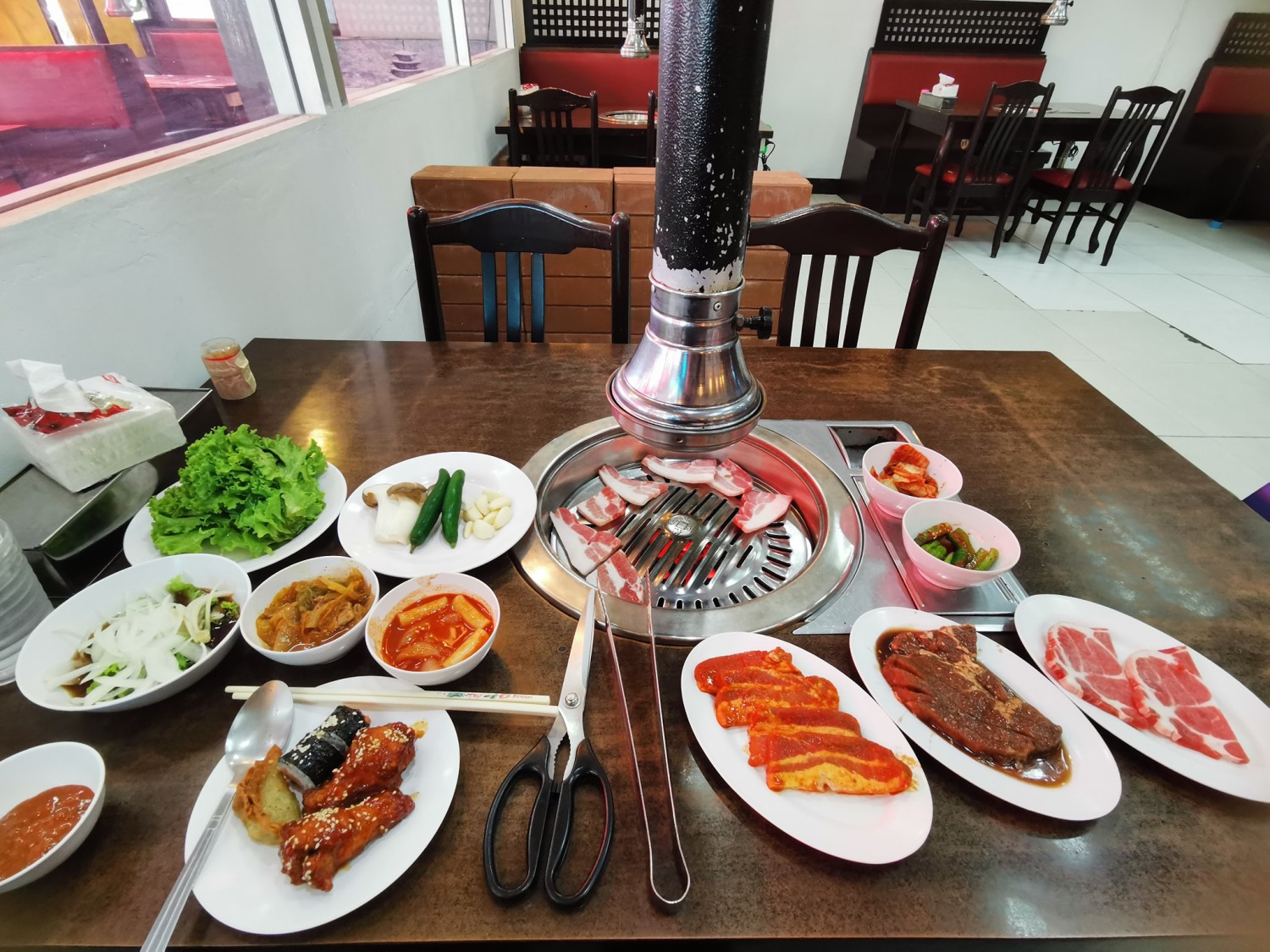 อร่อยติ่มซำ สุกี้สไตล์ฮ่องกง, Happy Suki, จ้าวเนื้อ บุฟเฟ่ต์ เนื้อย่างกระทะร้อน, โชคชัย 4 ปากซอย 33, กังนัม บุฟเฟ่ต์เกาหลี, Lucky BBQ, Nene Korean BBQ Buffet, ซูวอนซองบาร์บีคิว, ตั้งเตา หมูกระทะบุฟเฟ่ต์เลี่ยงเมืองนนท์, คุณเปิ้น หมูกระทะ