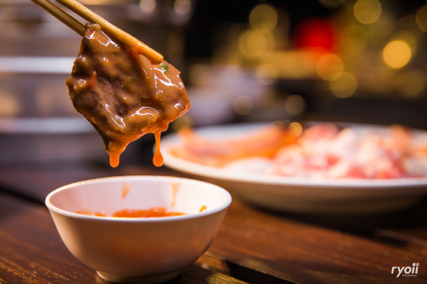 Everyday mookrata &amp; cafe, นั่งปิ้ง หมูกระทะ, Sky grill หมูกระทะ, อารียา หมูกระทะ สาขา 3 รูฟท็อป, หมูกระทะคนรวย, หมูหมึกกุ้ง, Bargyuu, ปิ้งเนย บุฟเฟ่ต์ปิ้งย่างกระทะร้อน อโศก on-the-roof