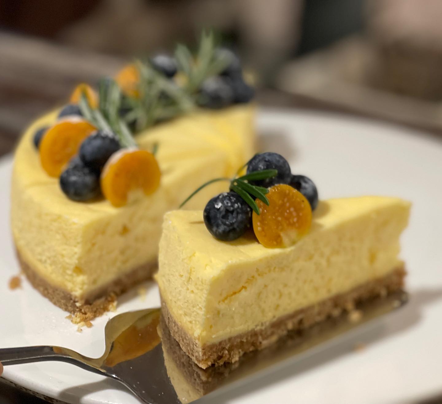 Cypher Gelato, สุกี้จินดา, สาขาลาดพร้าววังหิน, เถ่าชิ่ว น้ำเต้าหู้มือหนึ่ง, เตาถ่าน หมูกระทะ, Unfinished Coffee Roaster, เซี้ยม ก๋วยเตี๋ยวสุโขทัย วังหิน, เครปป้าเฉื่อย, สาขา Plaza Lagoon, เฝอ'54, สาขาลาดพร้าววังหิน 60, ซ้งเป็ดพะโล้, ผัดไทยวังหิน Showปัง, ราดหน้าฟาไฉ, โกวนัน, โกวใหญ่ ก๋วยเตี๋ยวหมูต้มยำ, รัตนา ราชาบะหมี่เกี๊ยวข้าวหมูแดง, ทวีชัยเป็ดพะโล้, กล้วยทอดล้านช้าง, Wood Café, หมูมาไก่ไป, เลิศทิพย์วังหิน, ก๋วยเตี๋ยวต้มยำไข่ลาวา, Buta Shabu, โก โรตีชาชัก ลาดพร้าววังหิน