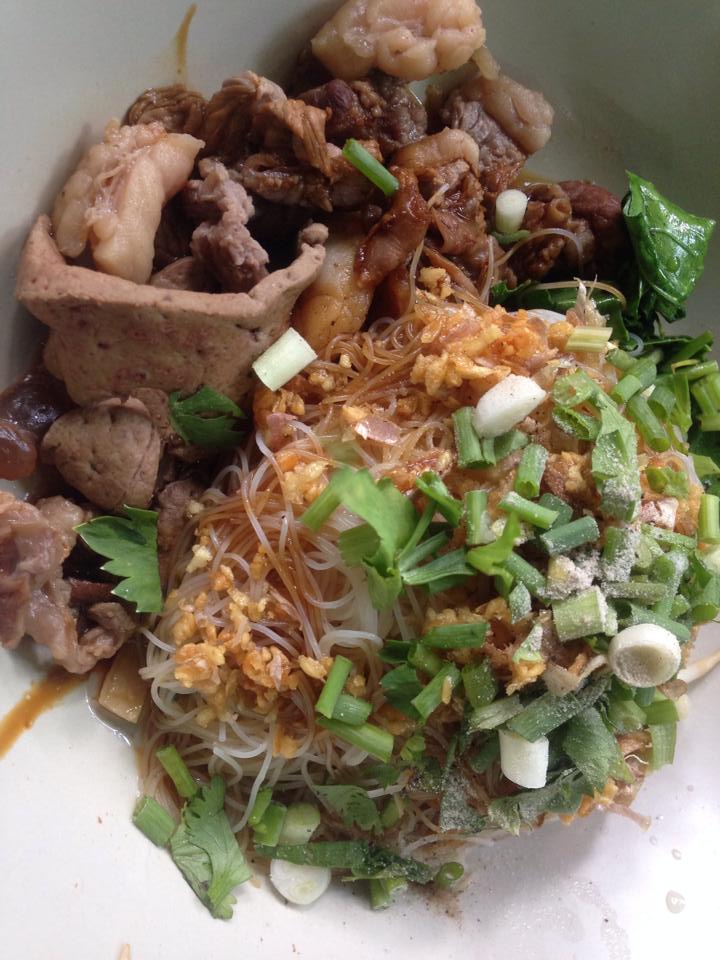 กอบัว, บ้านอาหารไทย, บ้านบัว, บ้านรั้วไม้ Cuisine & Cafe, ครัวหอมมันปู, ร้านไหน อุทยานหินเขางู ราชบุรี, สวนอาหาร รางตาล, Pakmud แซ่บหมูทะ, สาขาโพธาราม, ถึงพริกถึงขิง, มะม่วงคู่, เนื้อต้มบ้านสิงห์ เจ๊ติ๋ม, โกรกแดง, ชุมทางของอร่อย, Mainichi365, Octospider restaurant, Lim cafe Photaram, ครัวตะนาวศรี สวนผึ้ง ราชบุรี, อาตี๋โกปี๊, โอปอชิฟฟ่อนเค้ก, ก๋วยเตี๋ยวปลาแม่กลอง, ติ๋มเค้กมะพร้าวอ่อน, ก๋วยเตี๋ยวโบราณป้าฮวย, โอ่งข้าวโอ่งน้ำ, ครัวม่อนไข่ สวนผึ้ง ราชบุรี, ShabuDo