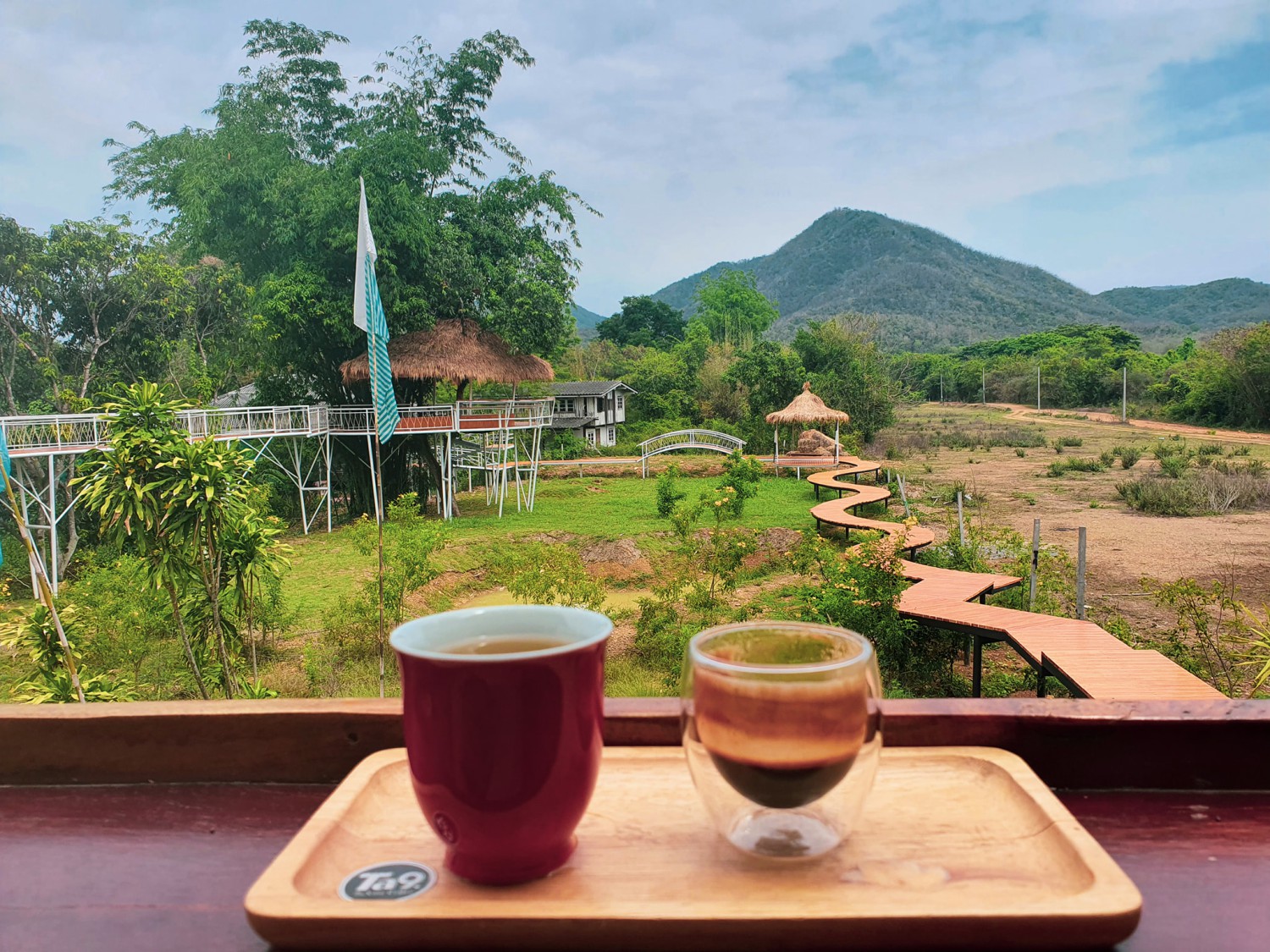 พริบพรี คาเฟ่, FOX COFF, Begiin, Coco&amp;coff, Good time Cafe', Me Cafe' Phetchaburi, Tumlay Cafe &amp; Bar, Ka-nod Café, พิเศษ กาแฟ, อากงคาเฟ่, LoveBread Thailand, SPACE TIME Cafe’ Phetchaburi, ณ โรงนา คาเฟ่