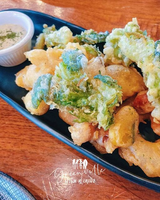 Unplan, ma na cafe', ปลาชุม : Plachum Café & Bistro, Nava House Café - นาวา เฮ้าส์ คาเฟ่, Coffee 123, FarmVille Chachoengsao, บ้านพระจันทร์เวียน, กรีนวิลล์ ผักสลัดเสิร์ฟจากฟาร์ม , D•presso cafe, Baan Melon Desert, Red Cat Cafe ตลาดบ้านใหม่, Lifehouse Cafe & Kitchen, T13 Café