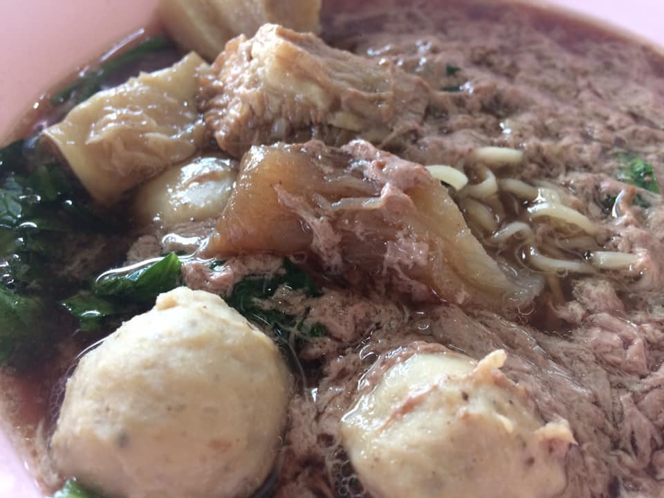 นิยมบุฟเฟ่ต์ ก๋วยเตี๋ยวไก่มะระ, ก๋วยเตี๋ยวเรือ จ้าวคุณ Jaokhun ปากน้ำ สมุทรปราการ, นายท่าน, เฮียปิงลูกชิ้นปลาหมึก, สำรวยก๋วยเตี๋ยวเนื้อ วัดอโศการาม, ก๋วยเตี๋ยวเรือเติมบุญ, ก๋วยเตี๋ยวปลื้ม เนื้อตุ๋น หมูตุ๋น, ก๋วยเตี๋ยวเนื้อ เจ๊หงษ์ แพรกษา, ก๋วยเตี๋ยวเป็ดเจ๊เต็ง, ต.รุ่งโรจน์ ลูกชิ้นปลา, เนื้อตุ๋น แม่ประคำ อร่อยที่สุดในโลก 24 ชม., เจ๊ลี ก๋วยเตี๋ยวเรืออยุธยา รสเด็ด, ติ๋มก๋วยเตี๋ยวเป็ด, ก๋วยเตี๋ยวลูกชิ้นยักษ์ - สะพานเขียว, ก๋วยเตี๋ยวดาวทอง, ก๋วยเตี๋ยวข้ามฟาก, สถานีรถไฟฟ้าทิพวัล-แบริ่งเก่า, ก๋วยเตี๋ยวเรือตรากบ ปั๊ม ปตท.สมจิตร, เจ๊ดา ก๋วยเตี๋ยวเป็ด ปากน้ำ