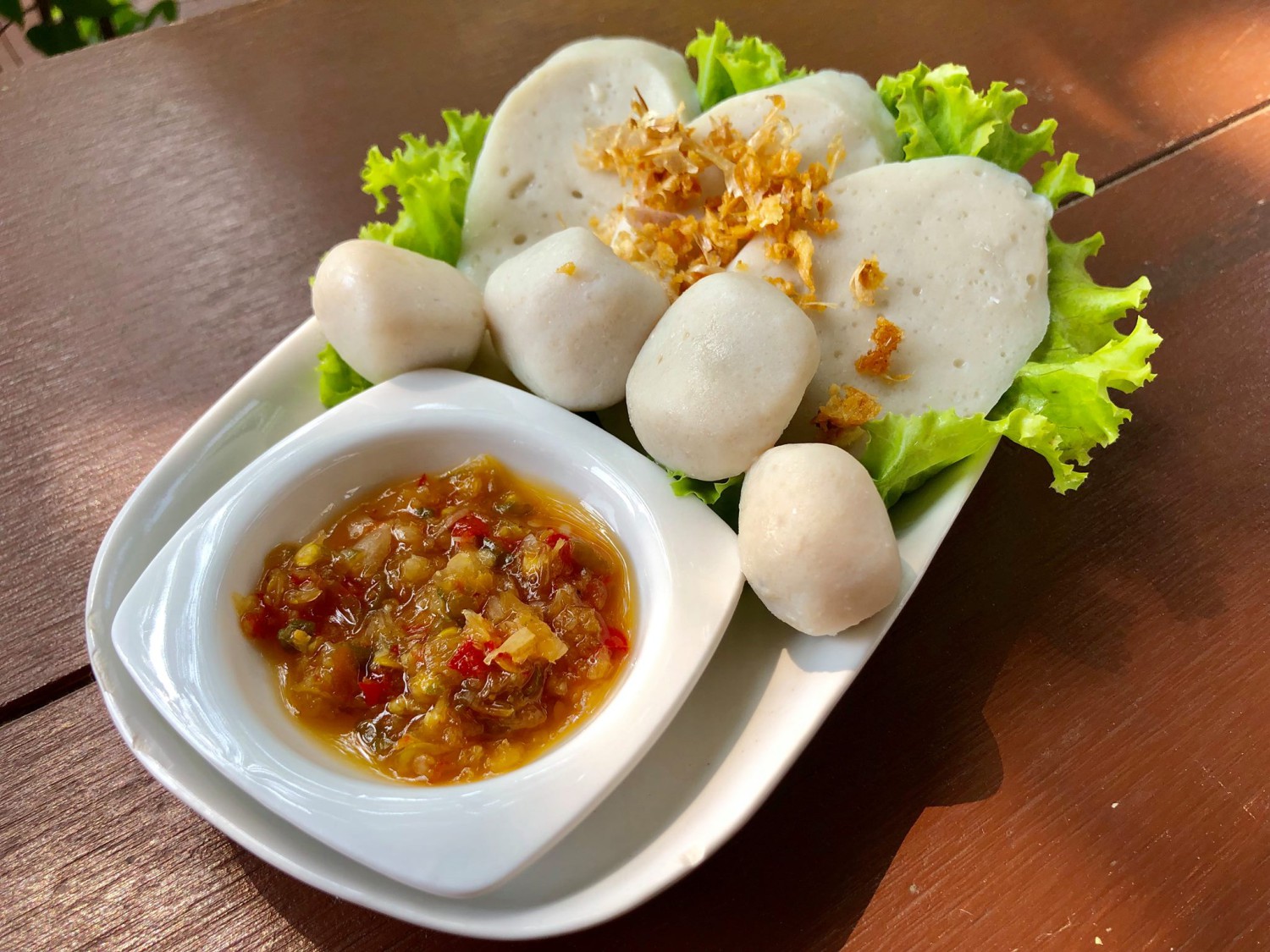ข้าวเปิ๊ปยายเครื่อง, กับข้าวกับปลา, สินวนา, เฟื่องฟ้า, บ้านครูอิ๋ว, สิบสองหน่วยตัด, ร้านอาหารลุงจ้อย สุโขทัย, ก๋วยเตี๋ยวสุโขทัย ไม้กลางกรุง, Pizza House, Phum Phor ภูมิพ่อ, รักชาติ พาเพลิน ศรีสำโรง, ณ โขทัย, กุ๊กเหมียน, ป้าอ้วนหมูจุ่ม 2