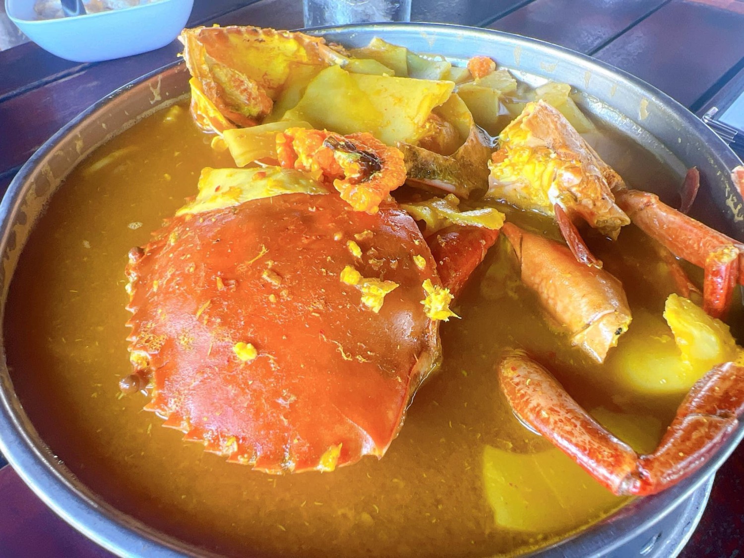 บ้านโพธิ์ริเวอร์ไซด์, ร้านอาหารมธุรสเรือนแพ, Baan Melon Desert, ร้านบ้านเบญฯ, บ้านปูกรรเชียง, ร้านกุ้งนาง, ร้านชวนมา ริมแม่น้ำบางปะกง, ครัวแม่ส้มเกลี้ยง, ครัวปลาเถื่อน, แพเคียงน้ำ, ลุงตีฟและยาย, รวยเรือนแพ, เอกเขนก, ชัยครับ, แพพยงค์ ริมน้ำ, 111/11 บ้านริมคลอง, มีน้ำ มีปลา cafe&amp;restaurant