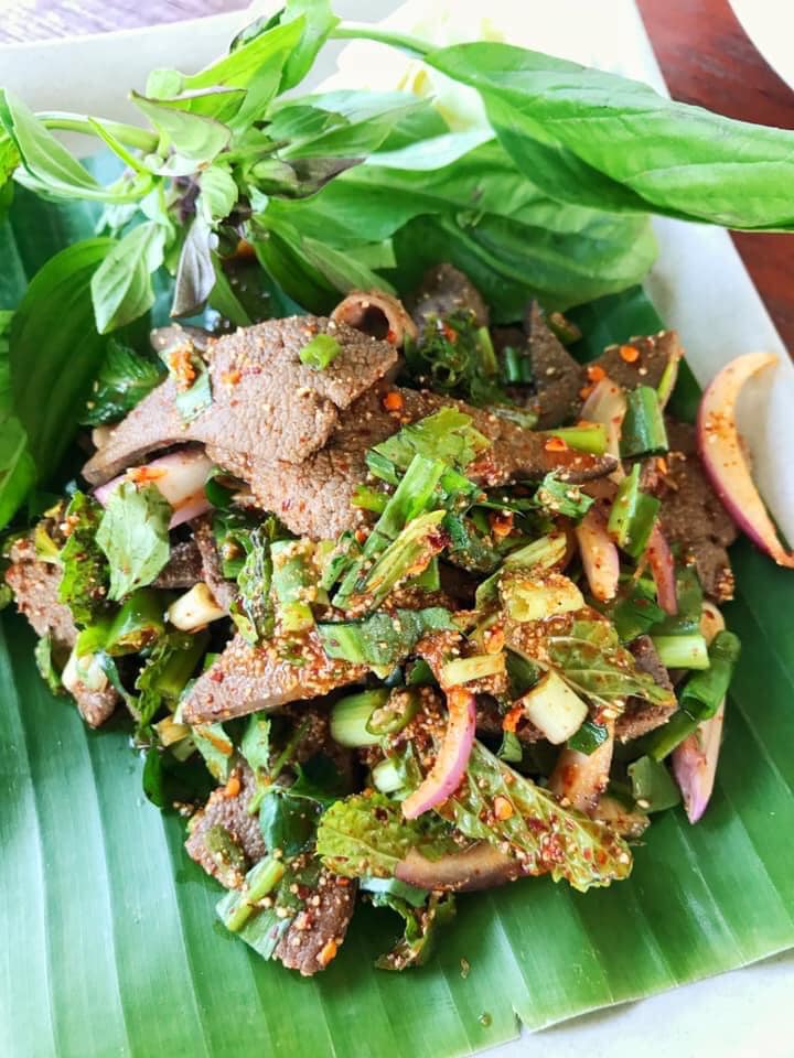 บ้านโพธิ์ริเวอร์ไซด์, ร้านอาหารมธุรสเรือนแพ, Baan Melon Desert, ร้านบ้านเบญฯ, บ้านปูกรรเชียง, ร้านกุ้งนาง, ร้านชวนมา ริมแม่น้ำบางปะกง, ครัวแม่ส้มเกลี้ยง, ครัวปลาเถื่อน, แพเคียงน้ำ, ลุงตีฟและยาย, รวยเรือนแพ, เอกเขนก, ชัยครับ, แพพยงค์ ริมน้ำ, 111/11 บ้านริมคลอง, มีน้ำ มีปลา cafe&amp;restaurant