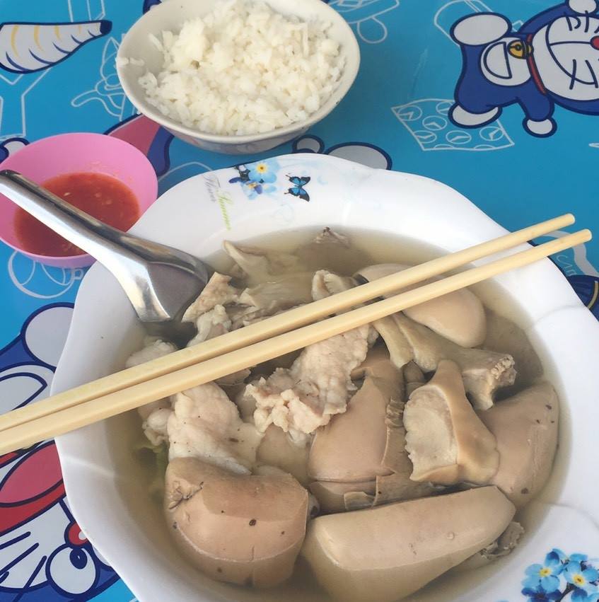 ร้านข้าวมันไก่เจี๊ยะโกยปึ่ง, รสนิยมข้าวมันไก่, สาขา 2, โจ๊ก9บาท ป๊อกแป๊ก, ครัวกิตติพร, ขาหมู จูเจี่ยว 猪脚, ต้มเลือดหมู เลิศสุธารส, บ.หินกองต้มเลือดหมู&amp;กะเพราเป็ด, บ้านซาลาเปา สระบุรี, ญวน, ราดหน้าเลี่ยวตังไล้, โกจิวข้าวมันไก่ตอน, E-PED eatery, Pita Cafe’ &amp; Eatery, เอกรส, ข้าวแกงครัวไทย ป้าเบี้ยว-ลุงเปี๊ยก, โจ๊กแม่กุหลาบ &amp; ก๋วยเตี๋ยวเนื้อวัวนายเฮง