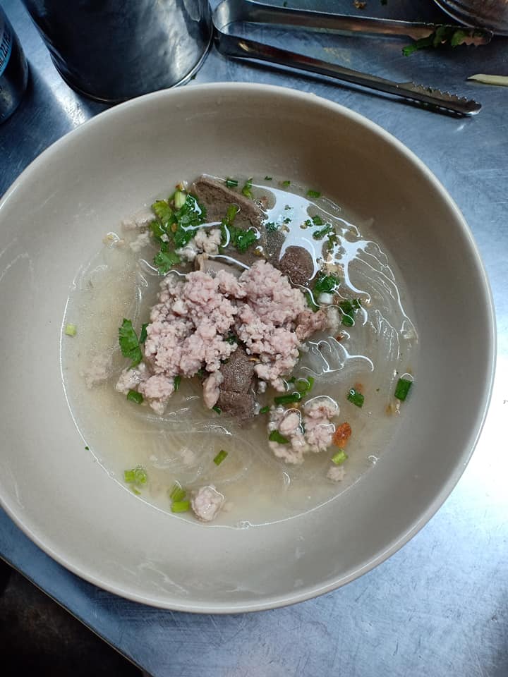 ร้านข้าวมันไก่เจี๊ยะโกยปึ่ง, รสนิยมข้าวมันไก่, สาขา 2, โจ๊ก9บาท ป๊อกแป๊ก, ครัวกิตติพร, ขาหมู จูเจี่ยว 猪脚, ต้มเลือดหมู เลิศสุธารส, บ.หินกองต้มเลือดหมู&amp;กะเพราเป็ด, บ้านซาลาเปา สระบุรี, ญวน, ราดหน้าเลี่ยวตังไล้, โกจิวข้าวมันไก่ตอน, E-PED eatery, Pita Cafe’ &amp; Eatery, เอกรส, ข้าวแกงครัวไทย ป้าเบี้ยว-ลุงเปี๊ยก, โจ๊กแม่กุหลาบ &amp; ก๋วยเตี๋ยวเนื้อวัวนายเฮง