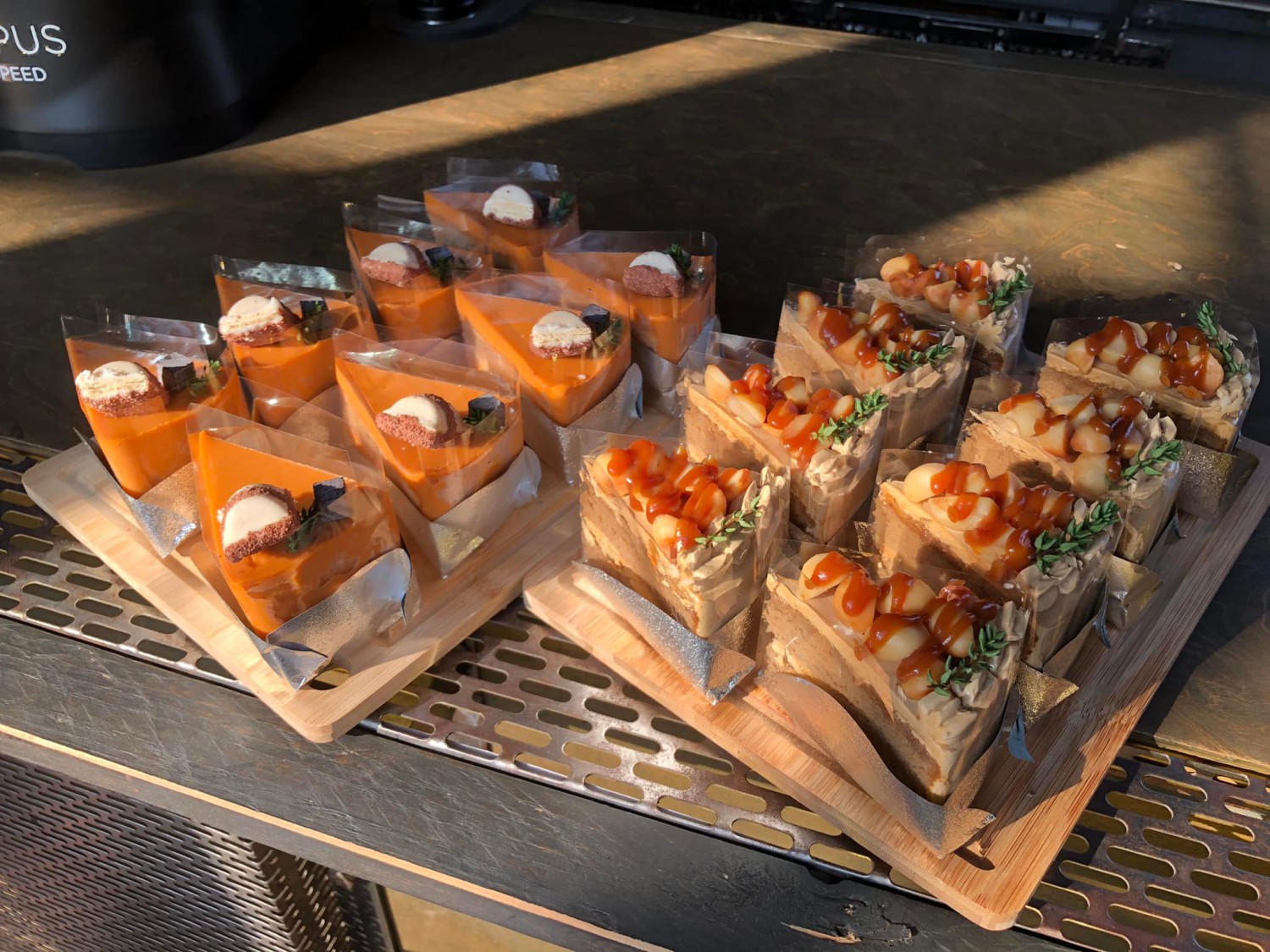 Space bar slow coffee, ree.kyus, PREME Cafe & Playground, Zucata Cafe', รักษ์บางปะอินคาเฟ่, Pino Cafe' บางปะอิน, PASTRY ARCHITECT, น้ำท่า cafe-coffee house, Cafe' de Zia