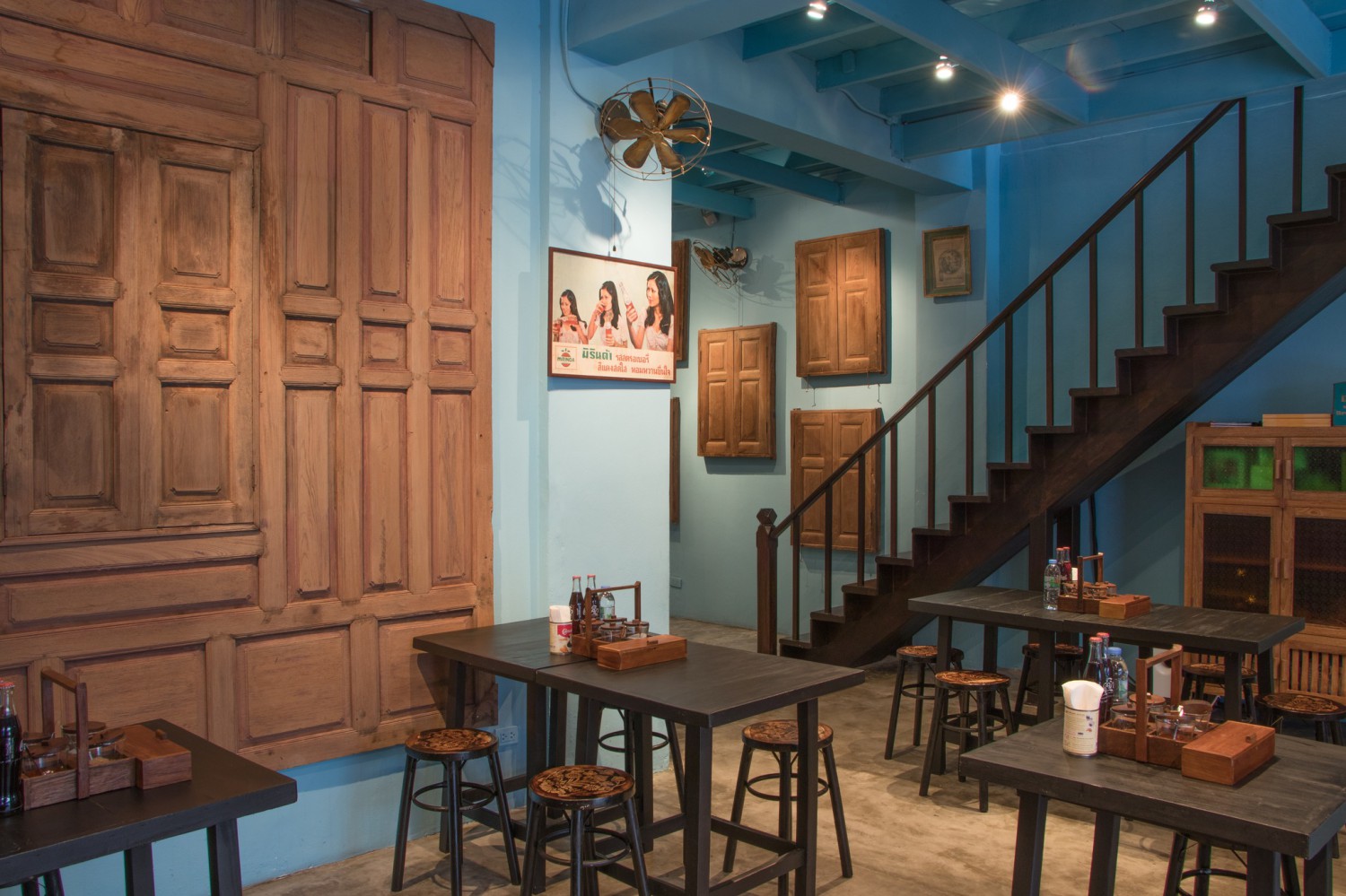 ประจักษ์, REN Cafe and Goods, Tostato Charoen Krung, ตั้งใจย่าง, Sarnies Bangkok, HĒIJīi Bangkok, เล่าสี่ เกาเหลาเลือดหมู, Henryfry, ทับทิมกรอบ หน้าวัดสุทธิ, ลูกชิ้นปลาเจ้าหลง, Baan Phadthai, เชอร์รี่ เย็นตาโฟ, ร้านเหรียญทอง เจริญกรุง 23, ก๋วยเตี๋ยวหลอดเจ๊ใหญ่, ฮ้งลูกชิ้นปลาเยาวราช