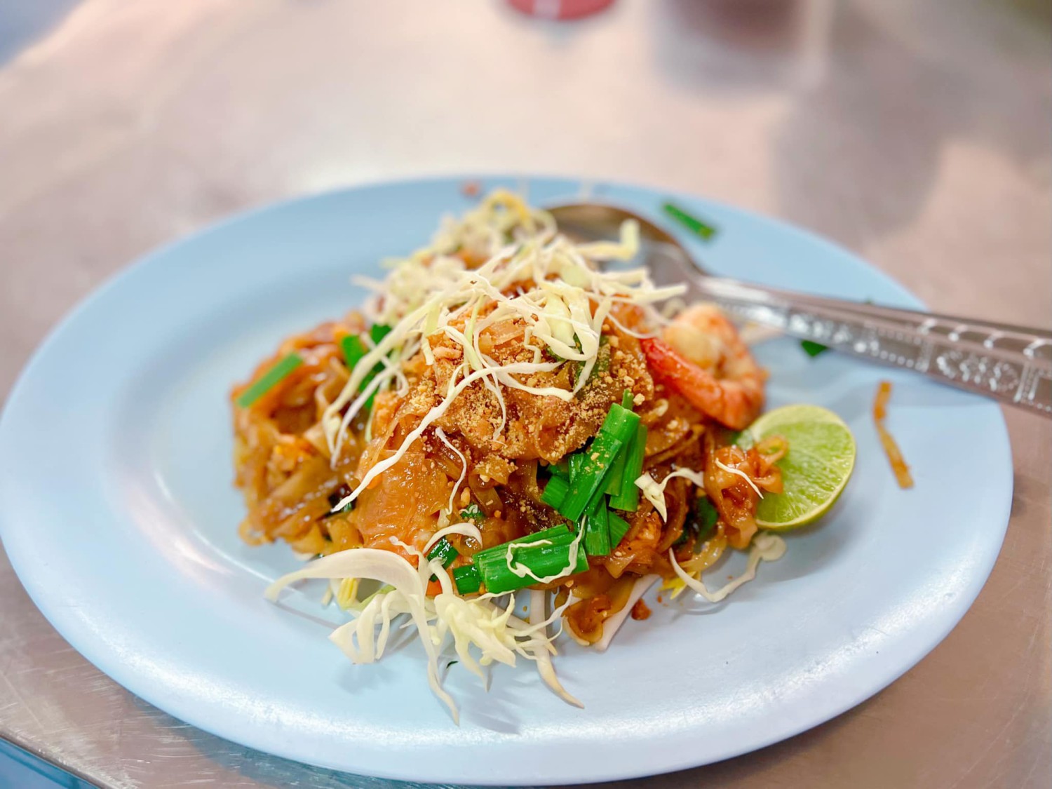 ผัดไท ท่ายาง, เจียมเลี้ยงเซี้ย, เจ๊กเม้ง ก๋วยเตี๋ยวเนื้อต้นตำรับเพชรบุรี, โอวทึ้ง นายกี๋, ครัวป้าเฉลียว, ครัวไข่มุก สะพานปลา ชะอำ, ขนมจีน ทอดมัน ท่งเชียง, พวงเพชร, ทรายทอดมัน บขส.เก่า, ข้าวแช่ป้าเอื้อน หน้ากาชาด เพชรบุรี, เจ๊แดงบางควาย, ร้านอาหารบ้านป้าองุ่น "ร้านเก่า 50 ปี", บ้านยายกับตา, ก๋วยเตี๋ยวเนื้อ &amp; ไก่ “แดงโรงฝ้าย”ตรงข้ามปั้มมานิต 