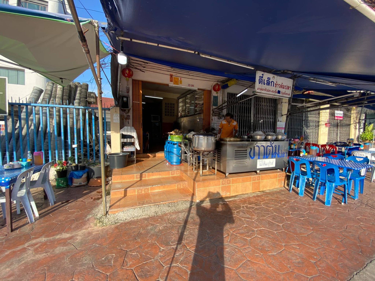 ข้าวต้มปลา 164, สาขาพัทยา, ข้าวต้มกุ๊ย ปาหนัน สูตรต้นตำรับ สาขาพัทยา , ข้าวต้มปลาเจ้าเก่า ลานโพธิ์เดิม, เจ๊นงค์ ข้าวต้มบาทเดียว พัทยา, ข้าวต้มป้าเล็กโต้รุ่ง, ราชาข้าวต้มผักบุ้งลอยฟ้า พัทยากลาง, ป.อยู่เย็นรสเด่น พัทยา, ข้าวต้มปลาปัญญาชน, สาขาพัทยากลางสาย 3, ราชาข้าวต้มผักบุ้งลอยฟ้า, สาขาพัทยาสาย 3, ข้าวต้มหนุ่ม พัทยา, ตี๋เล็ก ข้าวต้มปลา, ข้าวต้มปลาแป๊ะจั๊ว, ร้านข้าวต้มประจันบาน, ข้าวต้มโชคอนันต์
