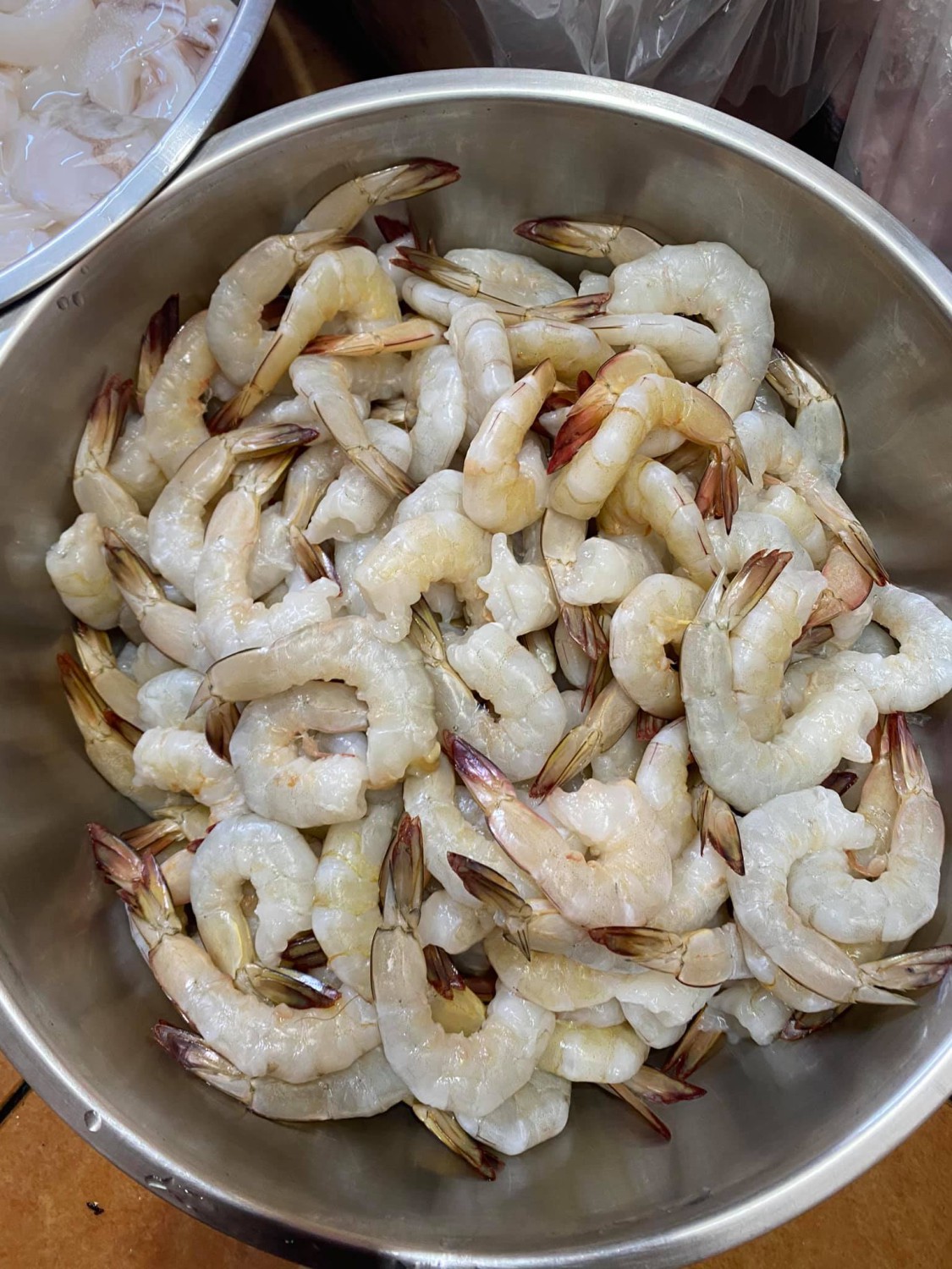 ข้าวต้มปลา 164, สาขาพัทยา, ข้าวต้มกุ๊ย ปาหนัน สูตรต้นตำรับ สาขาพัทยา , ข้าวต้มปลาเจ้าเก่า ลานโพธิ์เดิม, เจ๊นงค์ ข้าวต้มบาทเดียว พัทยา, ข้าวต้มป้าเล็กโต้รุ่ง, ราชาข้าวต้มผักบุ้งลอยฟ้า พัทยากลาง, ป.อยู่เย็นรสเด่น พัทยา, ข้าวต้มปลาปัญญาชน, สาขาพัทยากลางสาย 3, ราชาข้าวต้มผักบุ้งลอยฟ้า, สาขาพัทยาสาย 3, ข้าวต้มหนุ่ม พัทยา, ตี๋เล็ก ข้าวต้มปลา, ข้าวต้มปลาแป๊ะจั๊ว, ร้านข้าวต้มประจันบาน, ข้าวต้มโชคอนันต์