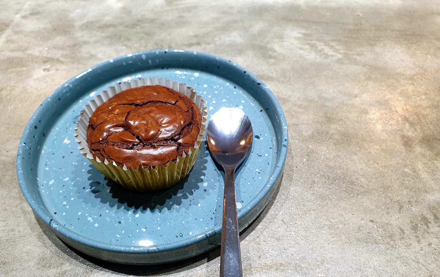 Flinders Street Cafe, Simplycafebkk, Neighbor cats koff bar, Bunnierista, Blend cafe, Hatchery, SEVENDAYS cafe &amp; bakehouse, Smith &amp; Rabbit Cuisine