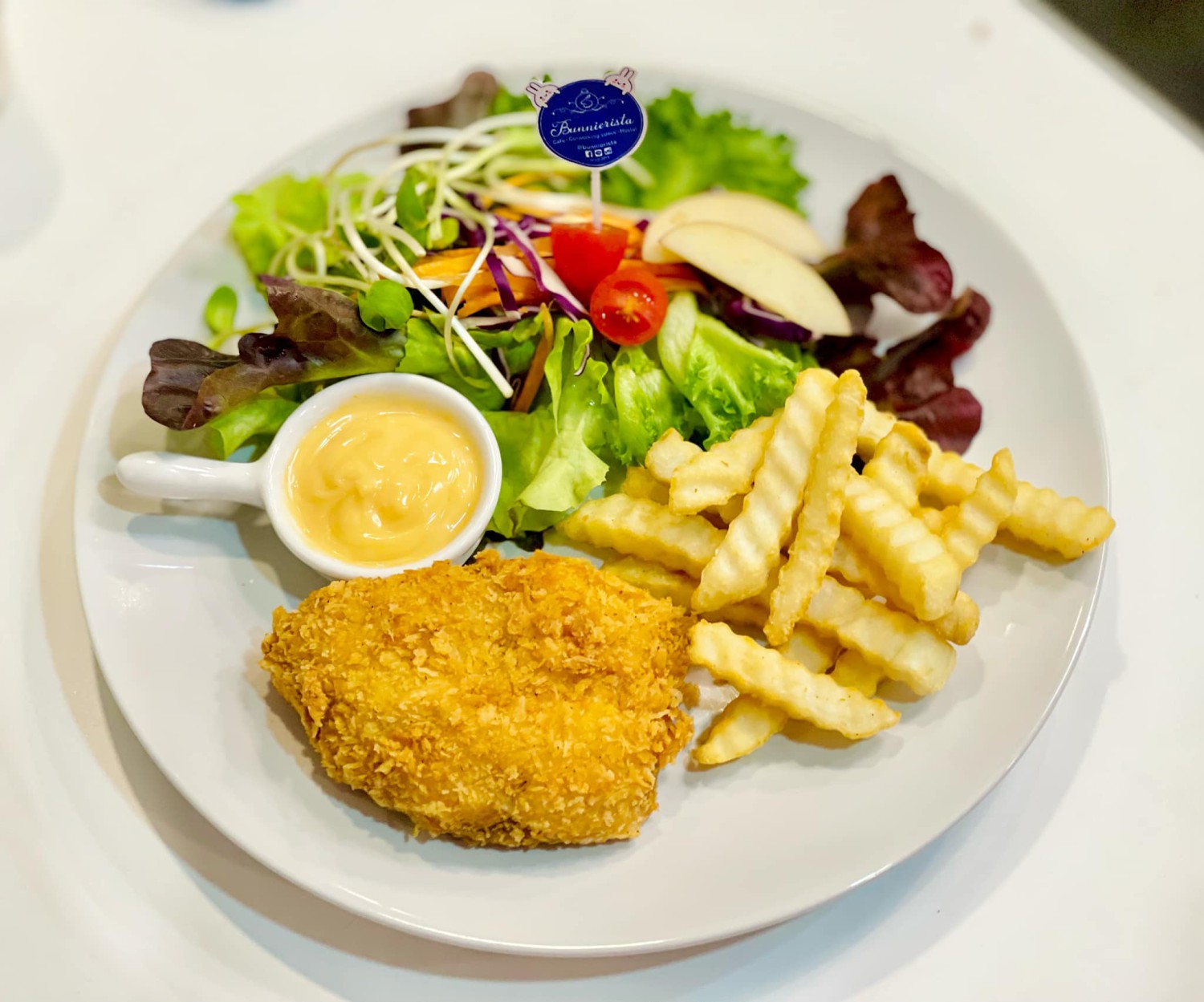 Flinders Street Cafe, Simplycafebkk, Neighbor cats koff bar, Bunnierista, Blend cafe, Hatchery, SEVENDAYS cafe &amp; bakehouse, Smith &amp; Rabbit Cuisine