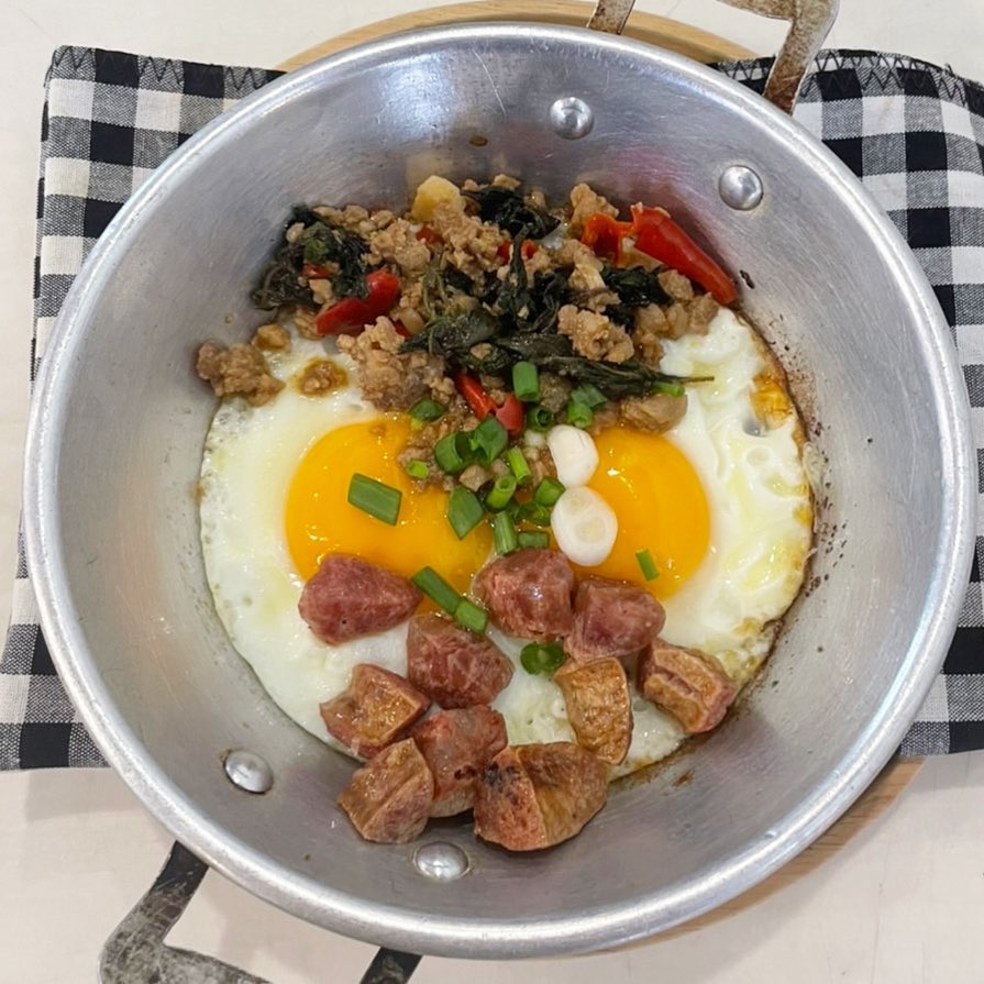 Flinders Street Cafe, Simplycafebkk, Neighbor cats koff bar, Bunnierista, Blend cafe, Hatchery, SEVENDAYS cafe &amp; bakehouse, Smith &amp; Rabbit Cuisine