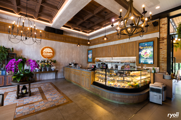 บ้านสวย ในสวน, Siam Brasserie , The Treehouse Nongchok, Natura Cafe, BaanNaiSuan Cafe&Yoga, Patom, Portobello & Désiré, ครัวบ้านสวนสุวรรณ, ร้านอาหารฐิตารีย์ สวนรถไฟ จตุจักร, บ้านสวน อบอวลรัก