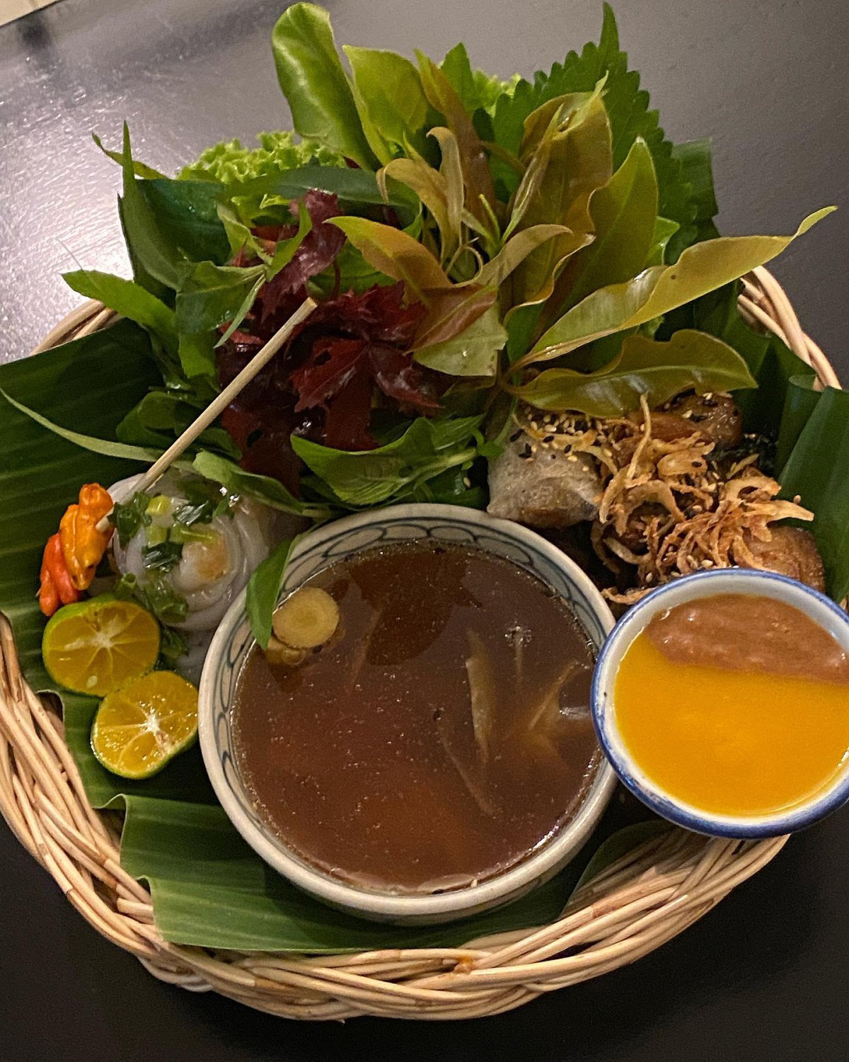 อองตอง ข้าวซอย, ครัวลุงแฉ่ว, Thien Duong, เจ๊โอว, บ้านต้นไทร, ข้าวต้มปลา (กิมโป้), Mezzaluna Restaurant, ครัวอัปษร, ศรีตราด, แม่กลองหัวปลาหม้อไฟ ปูไข่นึ่งนม, Tonkin - Annam, Baan Phadthai, ฉ่อยเป็ดย่าง, ผัดไทยไฟทะลุ, แสนยอด, ครัวลุงลอยป่าลั่น, ลิ้มเหล่าโหงว, สาขาเยาวราช, ภัตตาคารจ๊ากกี่, Lay lao, Punjab Grill Bangkok, ส้มตำคุณกัญจณ์