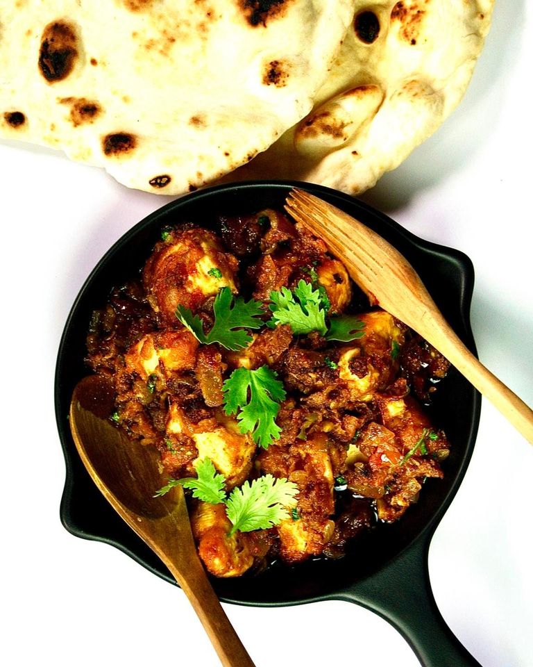 CURRY IN BOXES, Zafran Eatery, Tony's Restaurant พาหุรัด, Indian Essence Art, Indian Cuisine , Deven Chef Restaurant, Spicy by Nature, Indian Food 17 ถนนเจริญนคร, Amritsr, Indus, Royal India
