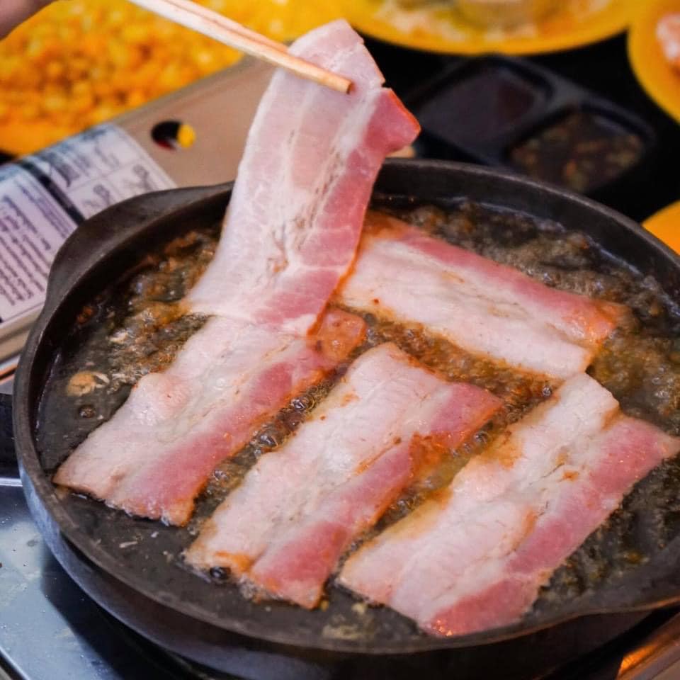 Everyday mookrata &amp; cafe, นั่งปิ้ง หมูกระทะ, Sky grill หมูกระทะ, อารียา หมูกระทะ สาขา 3 รูฟท็อป, หมูกระทะคนรวย, หมูหมึกกุ้ง, Bargyuu, ปิ้งเนย บุฟเฟ่ต์ปิ้งย่างกระทะร้อน อโศก on-the-roof