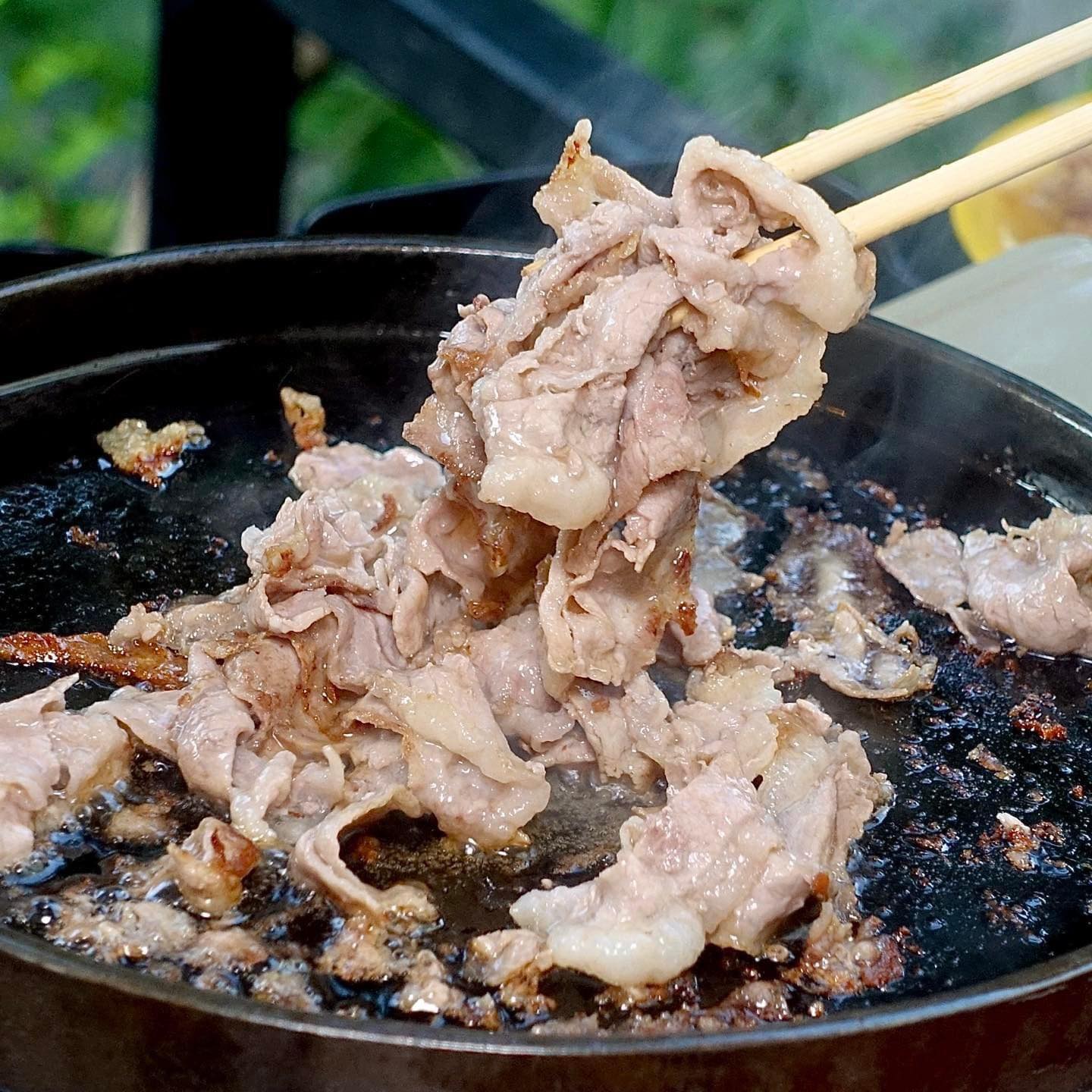 Everyday mookrata &amp; cafe, นั่งปิ้ง หมูกระทะ, Sky grill หมูกระทะ, อารียา หมูกระทะ สาขา 3 รูฟท็อป, หมูกระทะคนรวย, หมูหมึกกุ้ง, Bargyuu, ปิ้งเนย บุฟเฟ่ต์ปิ้งย่างกระทะร้อน อโศก on-the-roof