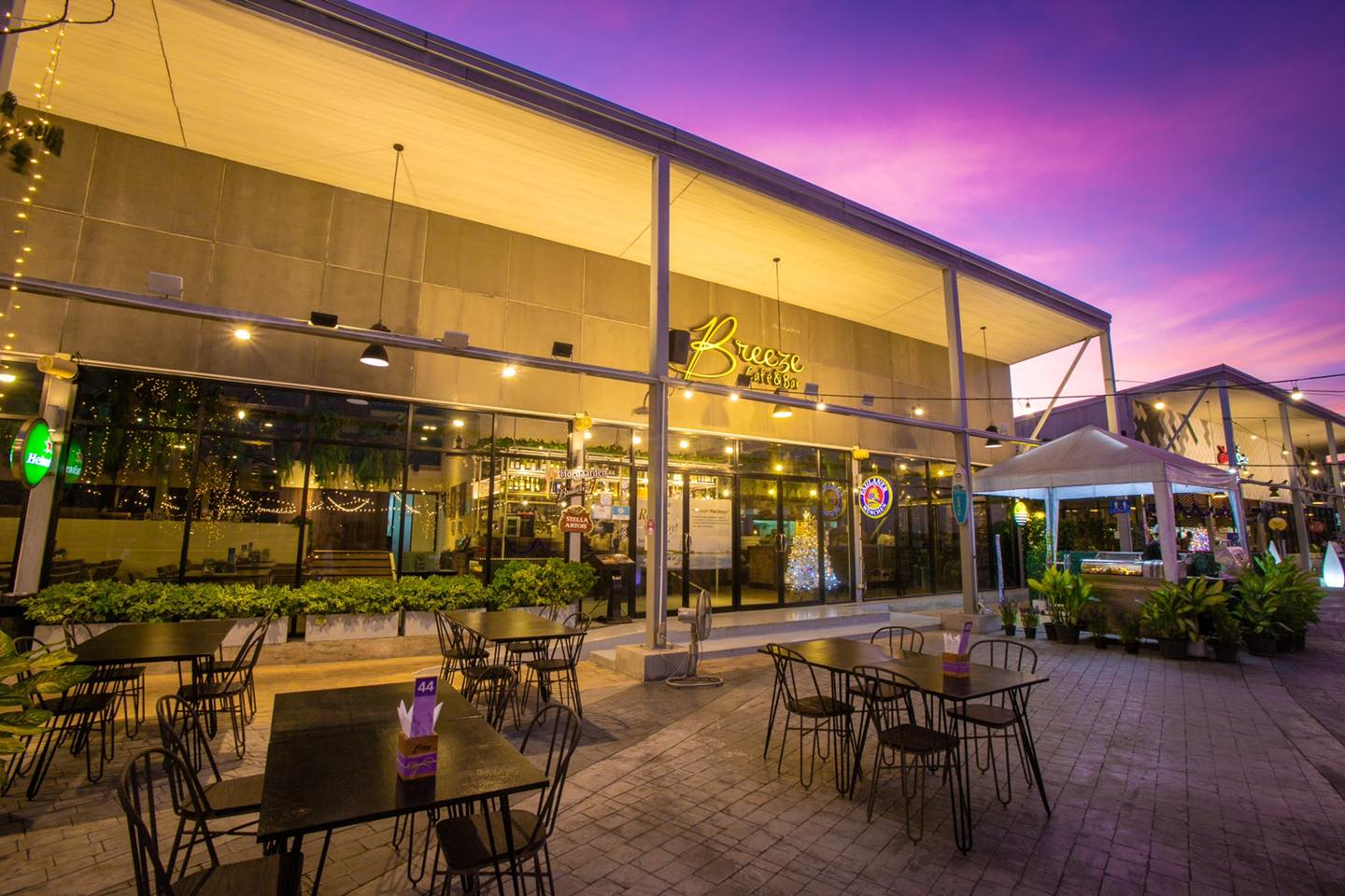 Weroast, Breeze Café & Bar, High Octane Café, Hidden Backyard, RYNN KAFFE Specialty Coffee, 30 Thirsty