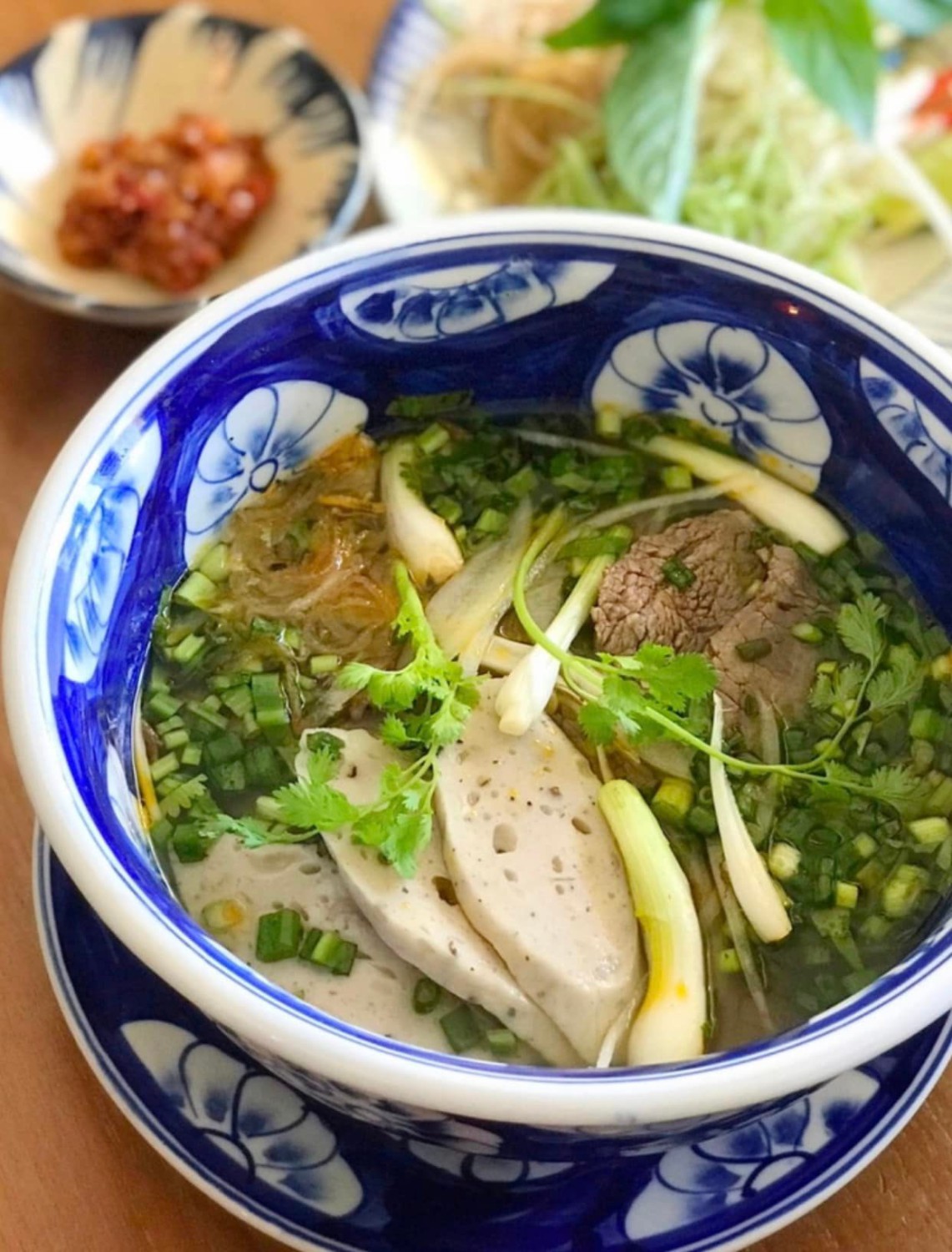 อิ่มเอิบแหนมเนือง, แอมเฮือง อาหารเวียตนาม, M.J. แหนมเนือง หนองคาย พลับพลาชัย, Arunee Cuisine, เชิญตะวัน, คำม่วน แหนมเนือง, สาขาหทัยราษฏร์, บ้านเวียดนาม คลอง4, Winner House, Pho Van, พี่หยองแหนมเนือง, วิลลี่แหนมเนือง Delivery, So Saigon เมืองทองธานี, กรีน แหนมเนือง, Saigon Recipe, Eat Viet, ครัวเมืองเว้ ลาว-ญวน, แหนมเนืองลับแล, แหนมเนืองคุณอ้อ, ลองดู, SAIGON VIETNAMESE RESTAURANT, โรงแรม ASIA HOTEL, VT แหนมเนือง, สาขาพระราม9, MJ แหนมเนืองอาหารเวียดนาม-อีสาน ทวีวัฒนา, ยัมมี่ แหนมเนือง เซ็นจูรี่ อ่อนนุช, Thuyền, แหนมเนืองนายช่าง Delivery