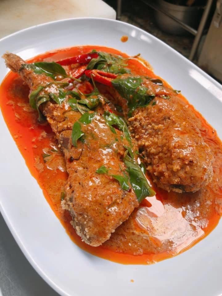 อองตอง ข้าวซอย, ครัวลุงแฉ่ว, Thien Duong, เจ๊โอว, บ้านต้นไทร, ข้าวต้มปลา (กิมโป้), Mezzaluna Restaurant, ครัวอัปษร, ศรีตราด, แม่กลองหัวปลาหม้อไฟ ปูไข่นึ่งนม, Tonkin - Annam, Baan Phadthai, ฉ่อยเป็ดย่าง, ผัดไทยไฟทะลุ, แสนยอด, ครัวลุงลอยป่าลั่น, ลิ้มเหล่าโหงว, สาขาเยาวราช, ภัตตาคารจ๊ากกี่, Lay lao, Punjab Grill Bangkok, ส้มตำคุณกัญจณ์