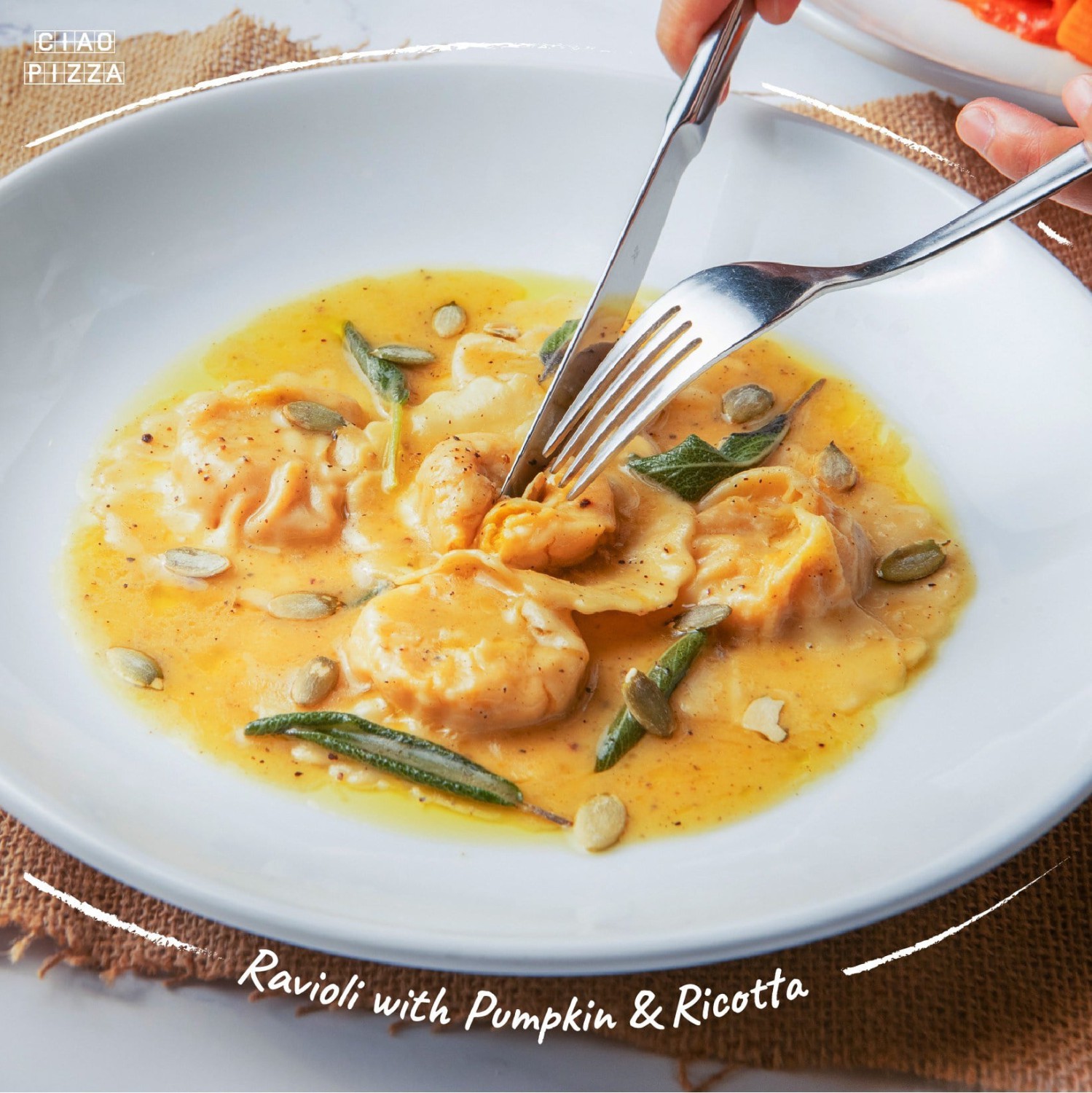 Pizzeria Limoncello, เชฟถนอม, กลมกล่อม BY CHEF AKE, Ciao Pizza, Pizza Aroy, Pizza Massilia, Grazie Pizzeria, The Garden Dough, Lanta Pizzeria, Mama Dolores, PizzaPazza, Dressage Horse Café, Pizzazo, Shelter Pizza พิซซ่าเตาถ่าน