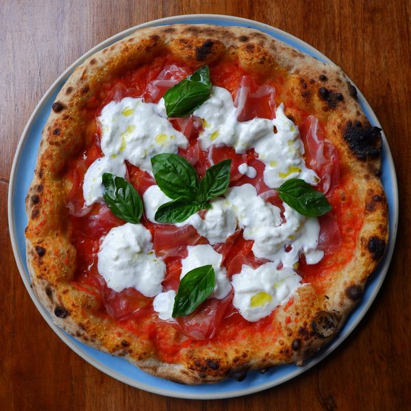 Pizzeria Limoncello, เชฟถนอม, กลมกล่อม BY CHEF AKE, Ciao Pizza, Pizza Aroy, Pizza Massilia, Grazie Pizzeria, The Garden Dough, Lanta Pizzeria, Mama Dolores, PizzaPazza, Dressage Horse Café, Pizzazo, Shelter Pizza พิซซ่าเตาถ่าน