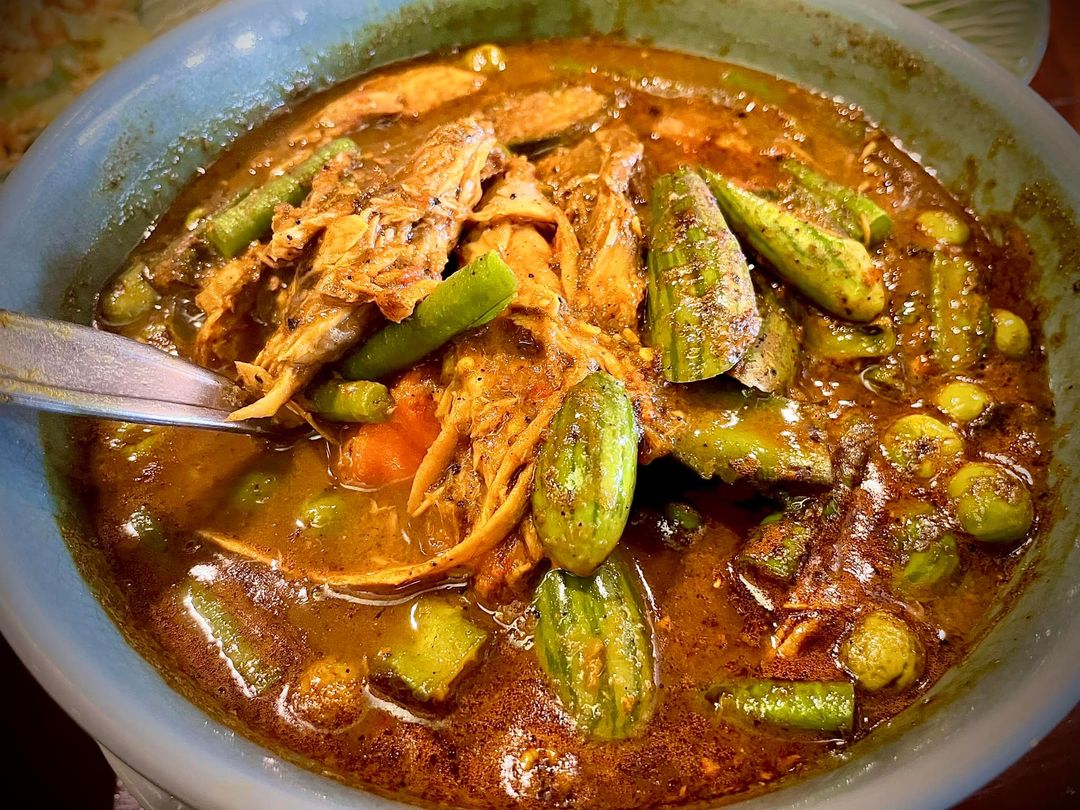สวนชื่นสุข, Ar Restaurant Hatyai 嗳, ศิริ ต้มเลือดหมูหาดใหญ่, ไก่กรอบพี่เน่, ในรู, กุ๊กชัยติ่มซำ-ก๋วยเตี๋ยวราดหน้าปลากะพง, ร้านใต้ขอย ซอยตัน, กันเอง, หนานหยวน บะหมี่เกี๊ยวกุ้ง, สาขาปุณณกัณฑ์, ป่ายาง, บ้านก้ามปู, โชคดีแต่เตี้ยม บะกุ๊ดเต๋, ไก่ทอดหาดใหญ่มีนา, ร้านราดหน้าโกฉ่อน, ขนมจีนป้าชื่น, Space Bar, ขนมไข่เตาถ่านน้องนิล&คาเฟ่, ข้าวต้มรถแดง