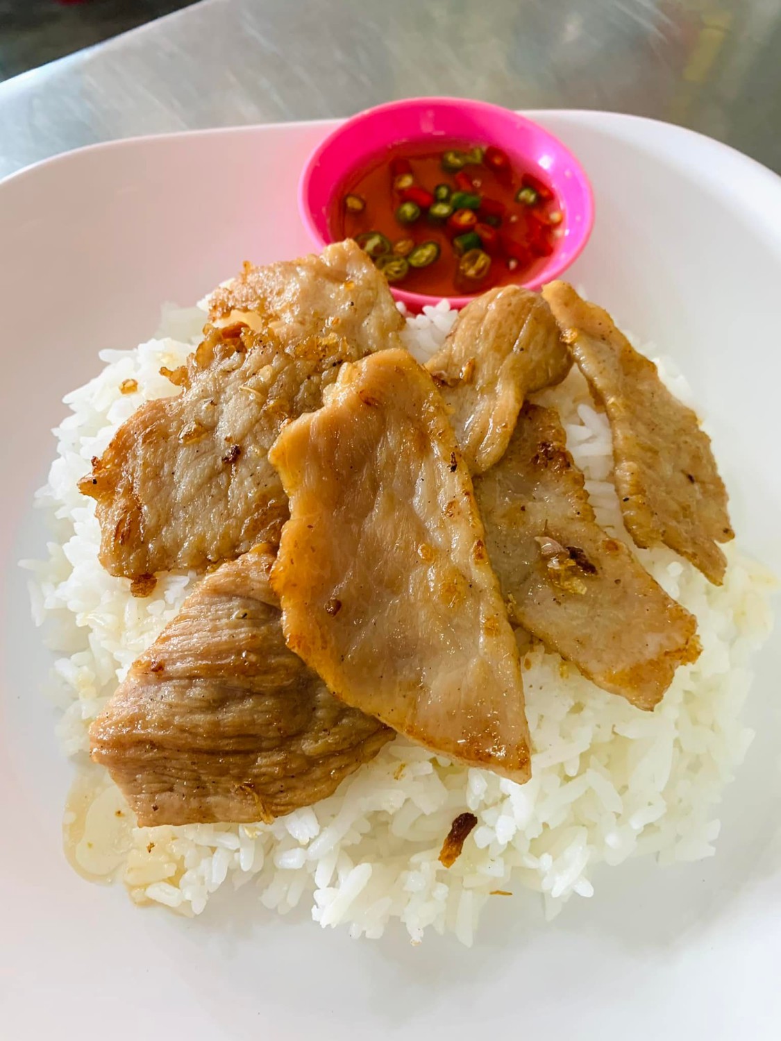 กอบัว, บ้านอาหารไทย, บ้านบัว, บ้านรั้วไม้ Cuisine & Cafe, ครัวหอมมันปู, ร้านไหน อุทยานหินเขางู ราชบุรี, สวนอาหาร รางตาล, Pakmud แซ่บหมูทะ, สาขาโพธาราม, ถึงพริกถึงขิง, มะม่วงคู่, เนื้อต้มบ้านสิงห์ เจ๊ติ๋ม, โกรกแดง, ชุมทางของอร่อย, Mainichi365, Octospider restaurant, Lim cafe Photaram, ครัวตะนาวศรี สวนผึ้ง ราชบุรี, อาตี๋โกปี๊, โอปอชิฟฟ่อนเค้ก, ก๋วยเตี๋ยวปลาแม่กลอง, ติ๋มเค้กมะพร้าวอ่อน, ก๋วยเตี๋ยวโบราณป้าฮวย, โอ่งข้าวโอ่งน้ำ, ครัวม่อนไข่ สวนผึ้ง ราชบุรี, ShabuDo