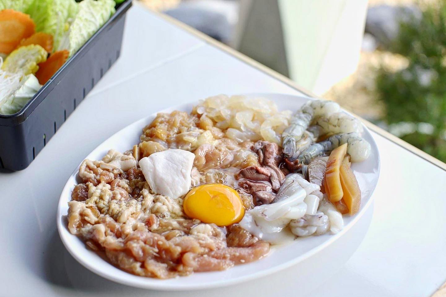Everyday mookrata &amp; cafe, นั่งปิ้ง หมูกระทะ, Sky grill หมูกระทะ, อารียา หมูกระทะ สาขา 3 รูฟท็อป, หมูกระทะคนรวย, หมูหมึกกุ้ง, Bargyuu, ปิ้งเนย บุฟเฟ่ต์ปิ้งย่างกระทะร้อน อโศก on-the-roof