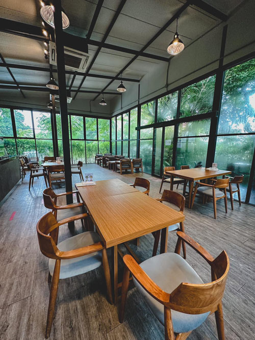 Hansacafe.food.garden, Green House Bistro, BECX, Plantnery Green Café, Langbaan cafe&amp;chill, ฉลู คาเฟ่, Mom’s Veggie Cafe, Another Home Cafe, Me Long Cafe, ร.เรือตัวอ้วน, Slot Co-Working Space, Mitte Coffee, Mita Coffee and Art, Bluebell Café, 10cc Coffee
