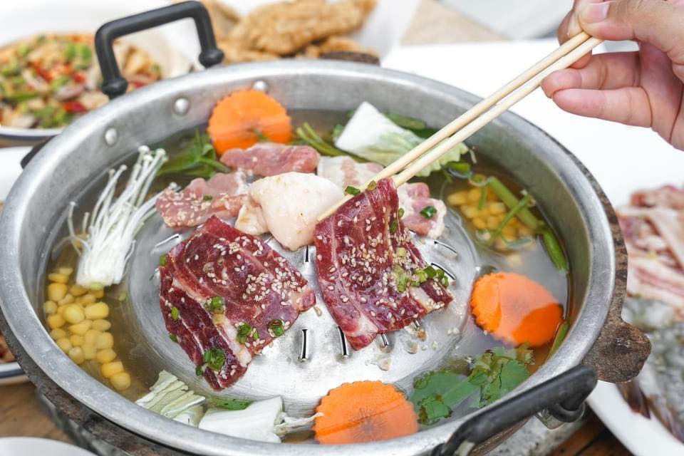 Everyday mookrata &amp; cafe, นั่งปิ้ง หมูกระทะ, Sky grill หมูกระทะ, อารียา หมูกระทะ สาขา 3 รูฟท็อป, หมูกระทะคนรวย, หมูหมึกกุ้ง, Bargyuu, ปิ้งเนย บุฟเฟ่ต์ปิ้งย่างกระทะร้อน อโศก on-the-roof