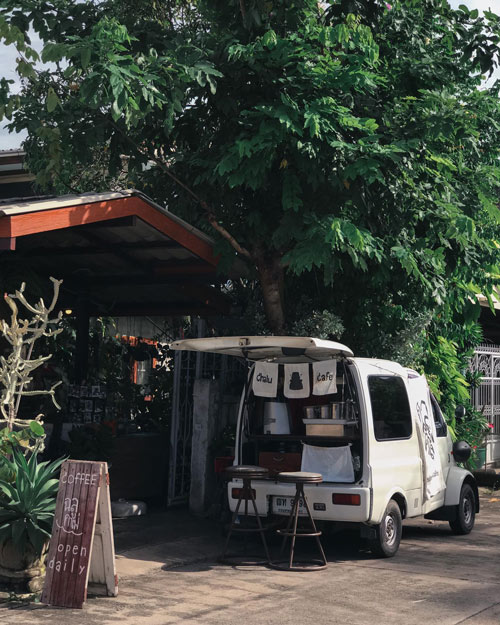 Hansacafe.food.garden, Green House Bistro, BECX, Plantnery Green Café, Langbaan cafe&amp;chill, ฉลู คาเฟ่, Mom’s Veggie Cafe, Another Home Cafe, Me Long Cafe, ร.เรือตัวอ้วน, Slot Co-Working Space, Mitte Coffee, Mita Coffee and Art, Bluebell Café, 10cc Coffee