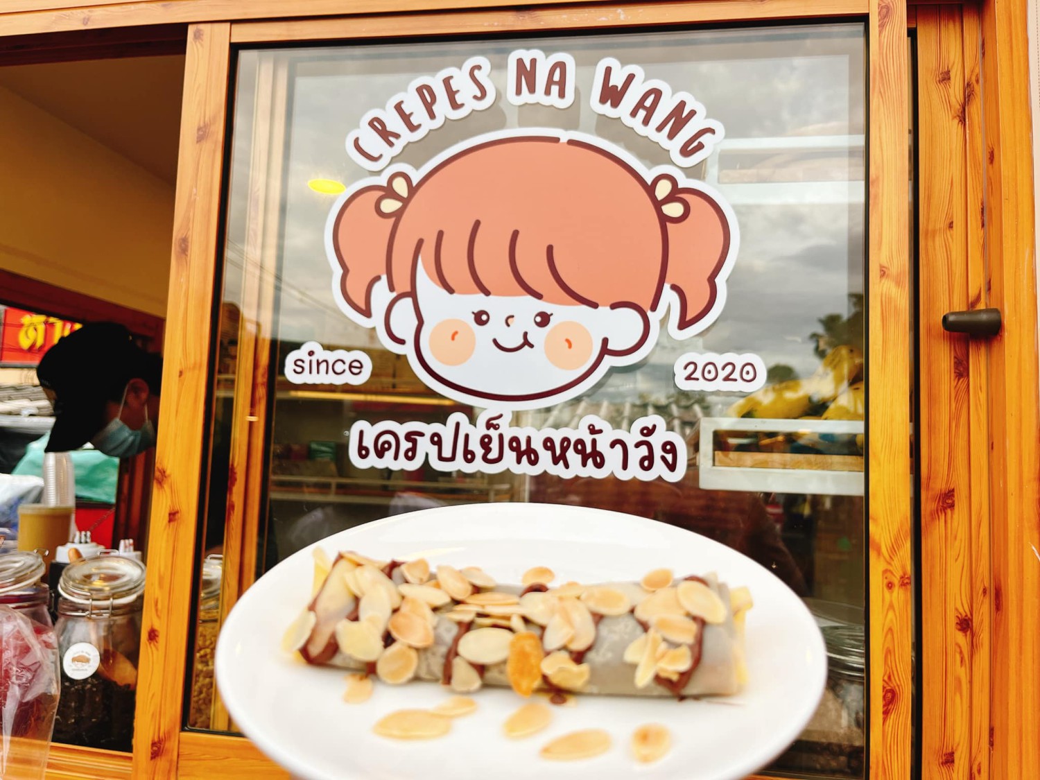 Phumjai Crepe • ภูมิใจเครป, เครปเย็นโครตไส้ ตลาดอินดี้ปิ่นเกล้า, เครปบุฟเฟต์ สายไหมอเวนิว, ร้านป้านายเครปเย็น I creamy crepe, เครปเย็น หน้าวัง, เครปเย็น โทสต์ ร้านป้อนคำหวาน กรู๊ฟมาร์เก็ต, YOTHA CREPE, เครปสมหวัง, Olino Crepe &amp; Tea