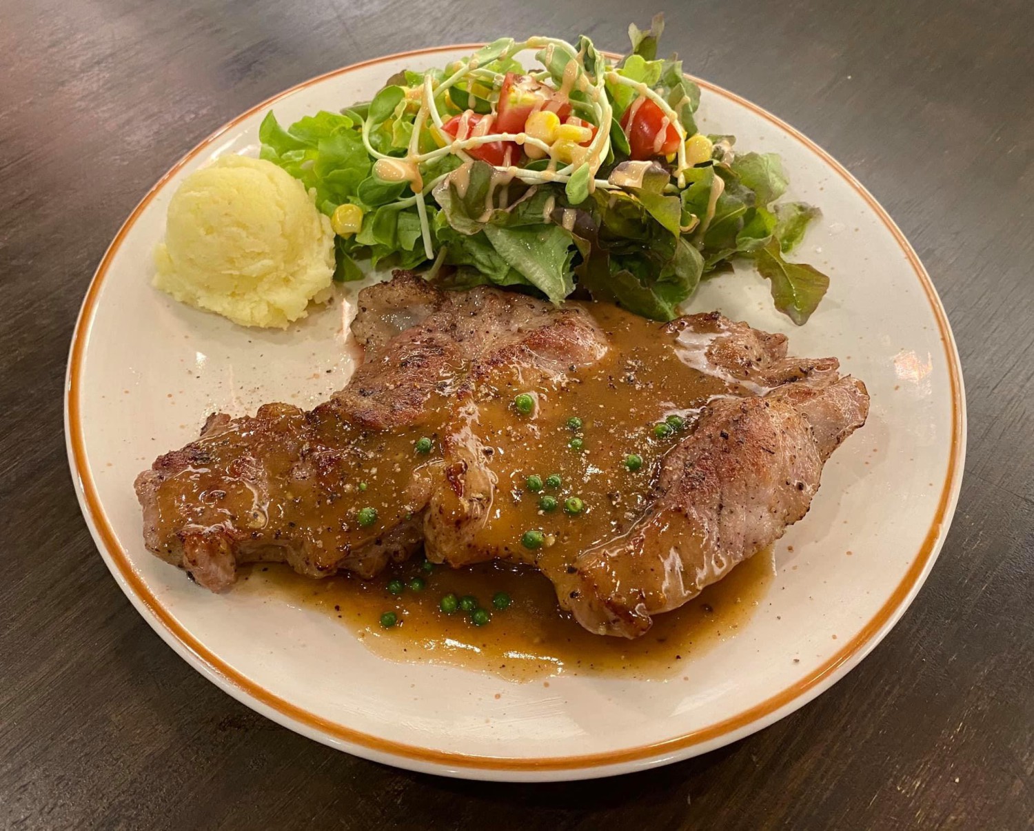 สเต๊ก 2 แคว เขาใหญ่, Vano's Steak, Bigger' Burger &amp; Steak, VinCotto, Studer Restaurant, Sireena Italian Restaurant, เชฟ สมพงษ์ ปากช่อง, ROMA Khaoyai, บ้านแม่สเต็กตัวพ่อ, Steak in Khaoyai, Prime 19