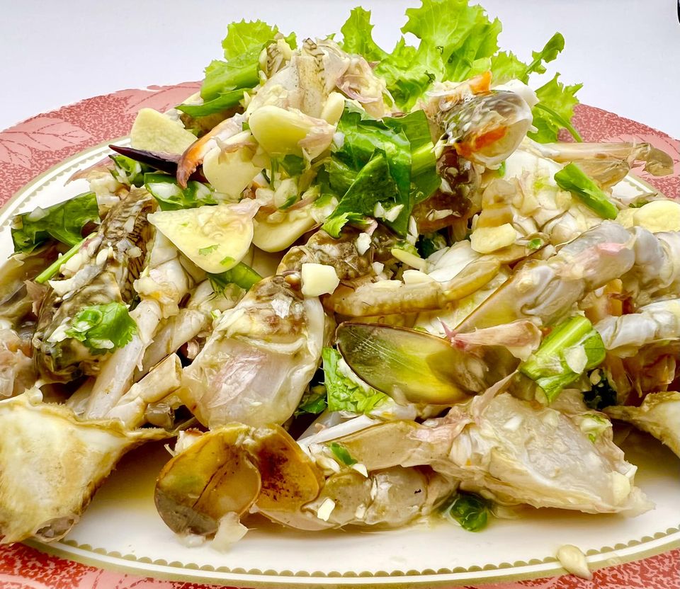 ข้าวต้มปลา 164, สาขาพัทยา, ข้าวต้มกุ๊ย ปาหนัน สูตรต้นตำรับ สาขาพัทยา , ข้าวต้มปลาเจ้าเก่า ลานโพธิ์เดิม, เจ๊นงค์ ข้าวต้มบาทเดียว พัทยา, ข้าวต้มป้าเล็กโต้รุ่ง, ราชาข้าวต้มผักบุ้งลอยฟ้า พัทยากลาง, ป.อยู่เย็นรสเด่น พัทยา, ข้าวต้มปลาปัญญาชน, สาขาพัทยากลางสาย 3, ราชาข้าวต้มผักบุ้งลอยฟ้า, สาขาพัทยาสาย 3, ข้าวต้มหนุ่ม พัทยา, ตี๋เล็ก ข้าวต้มปลา, ข้าวต้มปลาแป๊ะจั๊ว, ร้านข้าวต้มประจันบาน, ข้าวต้มโชคอนันต์