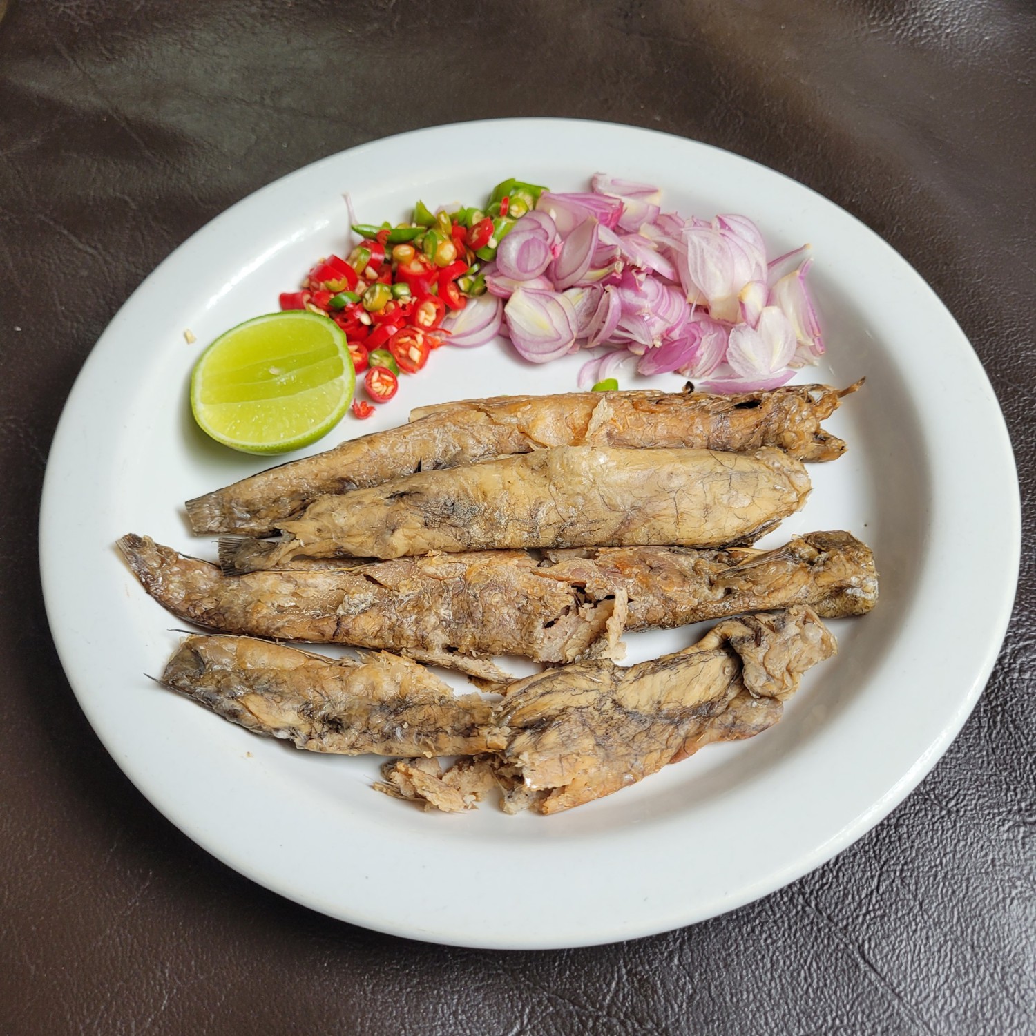 สะหวา, กลมกล่อม, ดอนญ่า, ต้นทาง, ครัวมะเรือง, ร้านข้าวต้ม 2500, เนินขุมทองการ์เด้นท์, นานหยวนบะหมี่เกี๊ยวกุ้ง, สาขากองบิน 56, ไก่ทอดเดชา, สาขาสนามบินหาดใหญ่, สบันงา, เหม่ยเหว่ย สาขาถนนสนามบิน, ร้านข้าวต้มมัดเนินขุมทอง คาเฟ่อาหารใต้